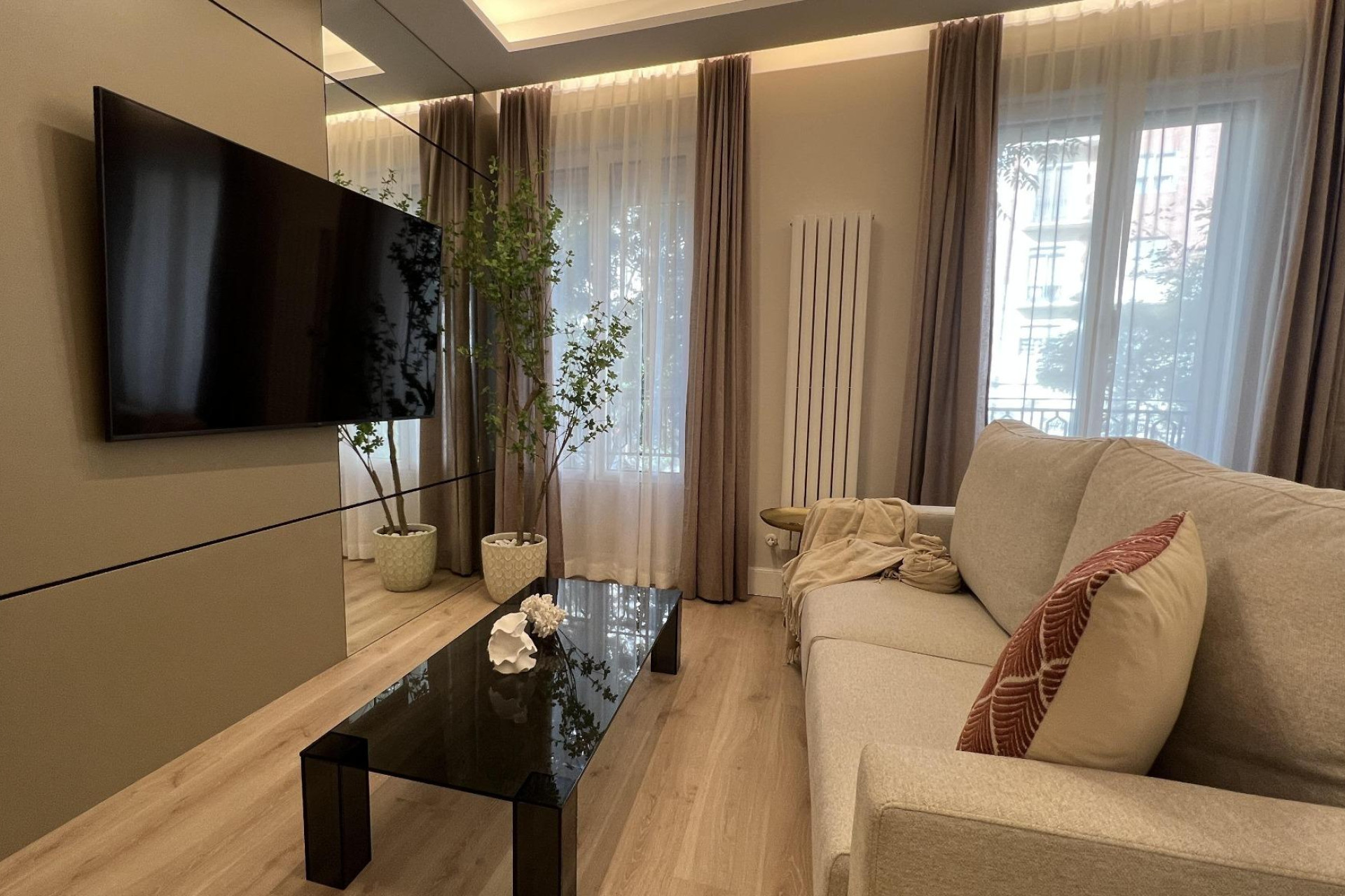 Reventa - Apartamento / piso - Madrid - Lista