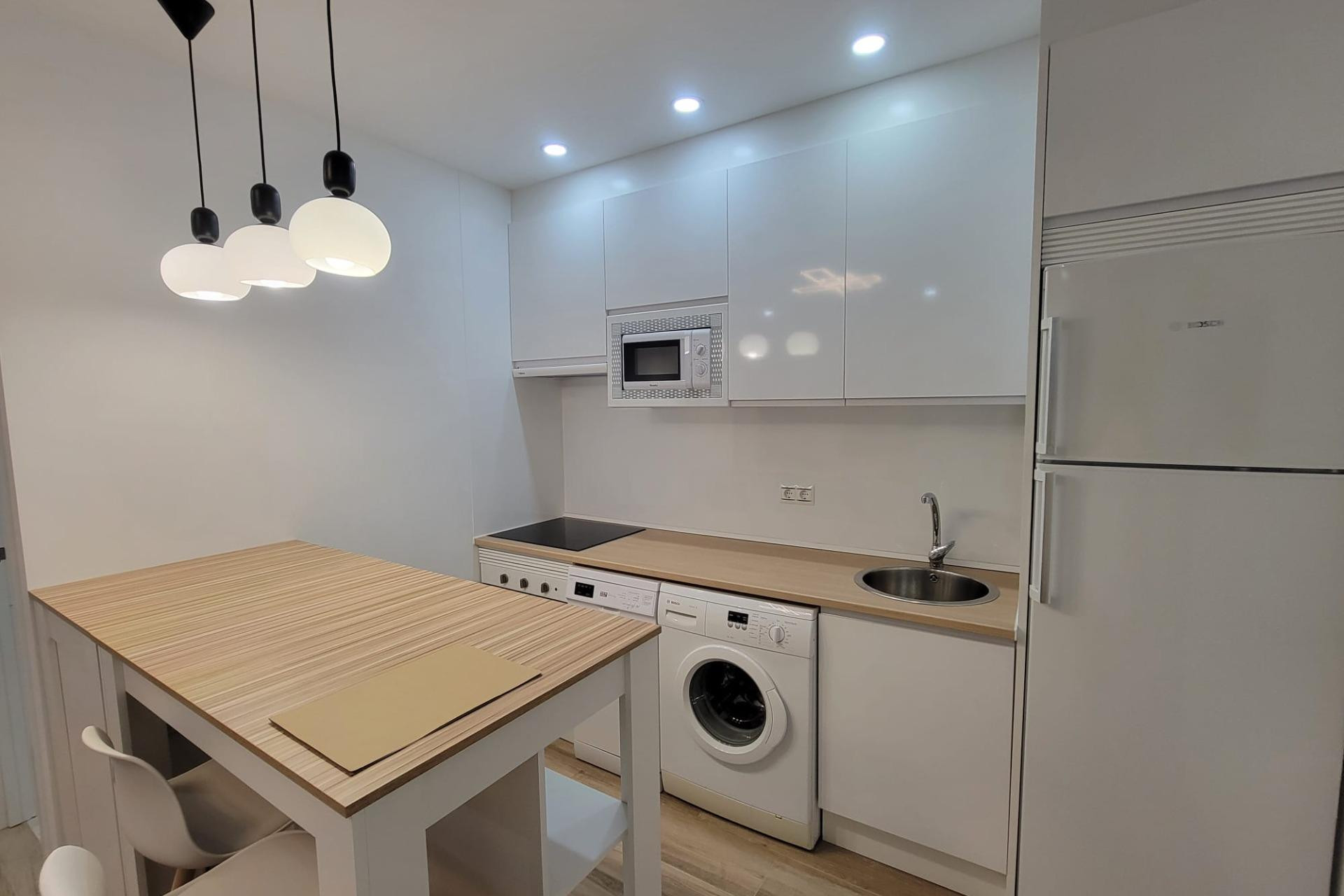 Reventa - Apartamento / piso - Madrid - Pinar del Rey