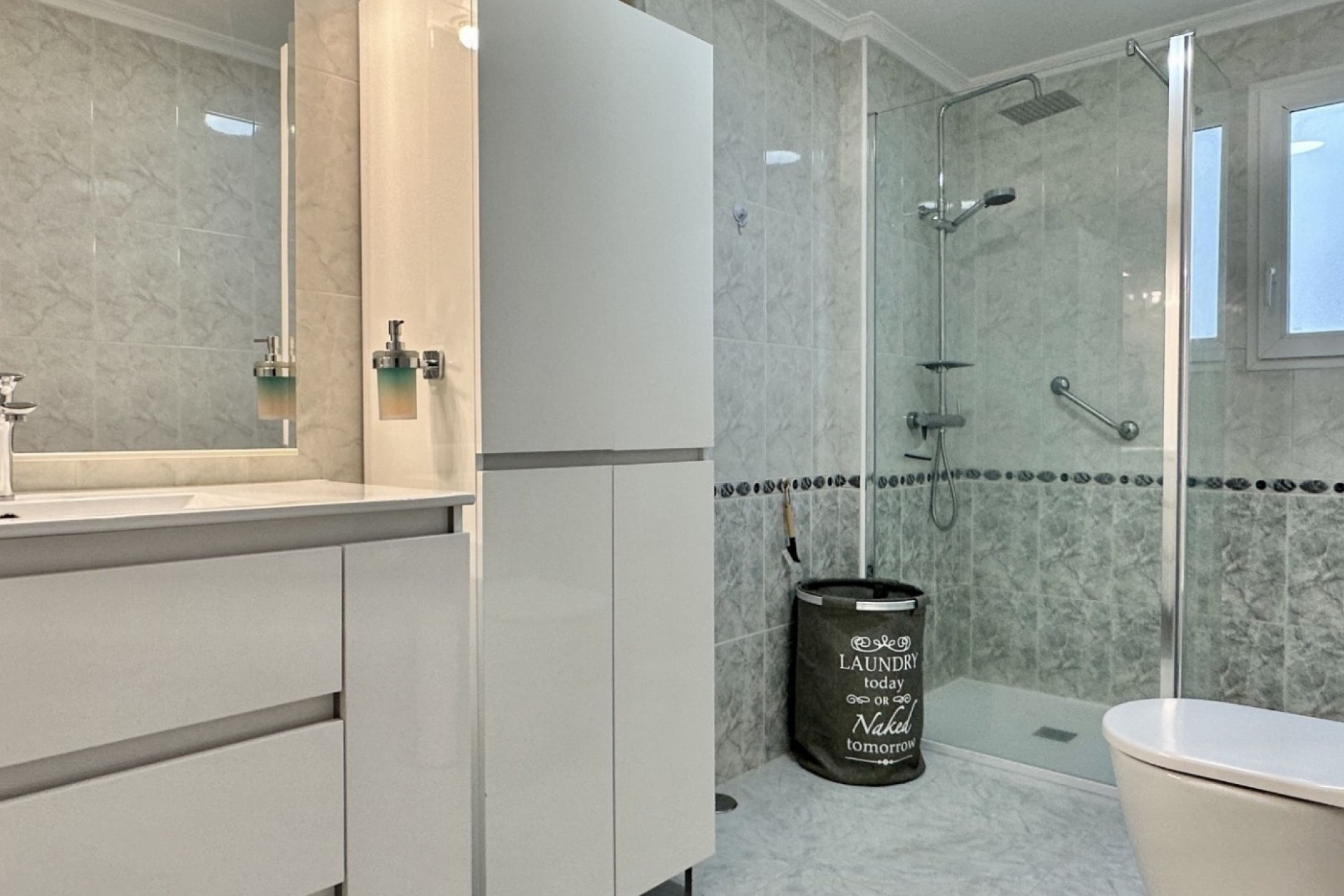 Reventa - Apartamento / piso - Orihuela Costa - Playa Flamenca