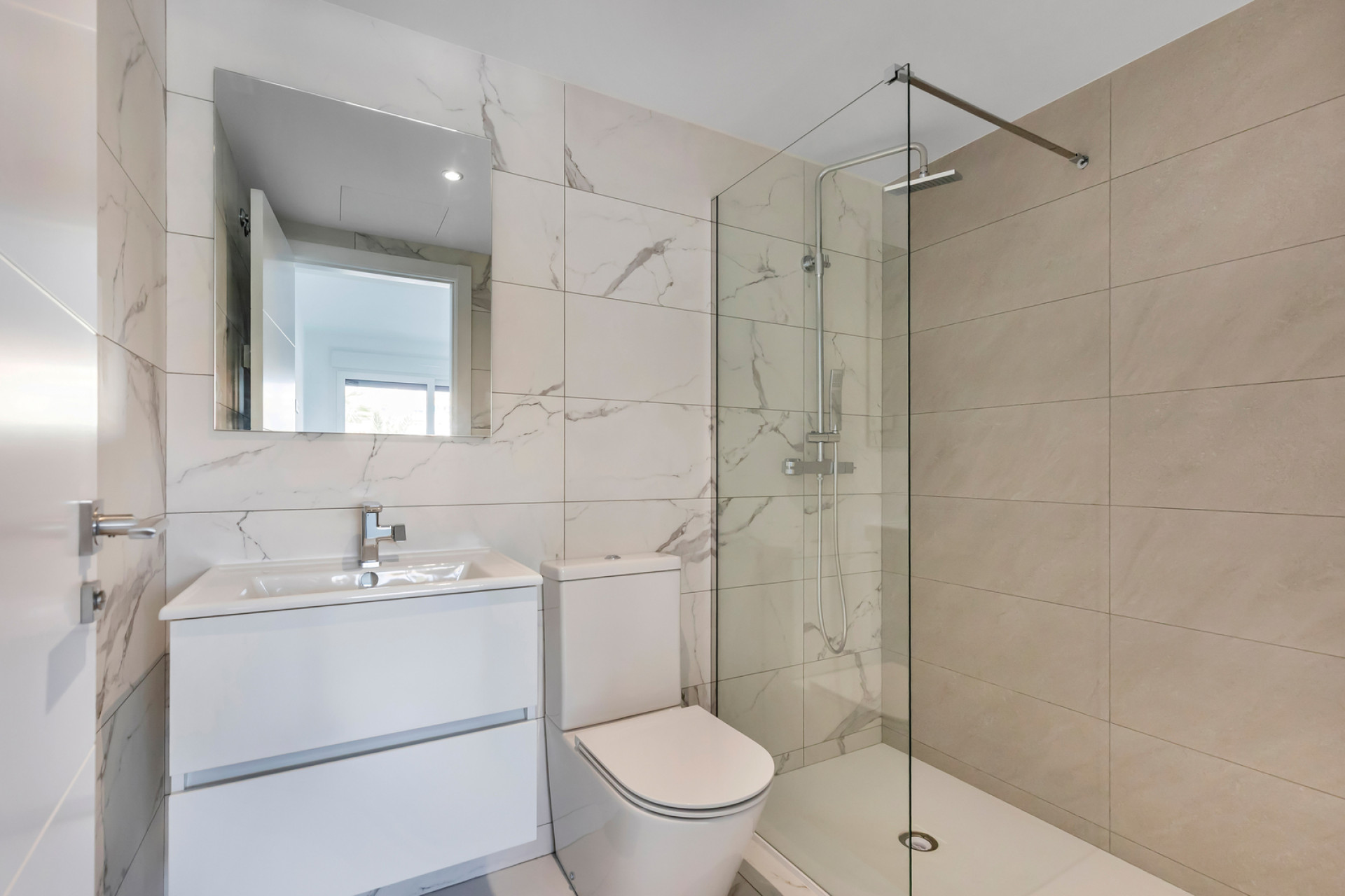 Reventa - Apartamento / piso - Orihuela Costa - Punta Prima