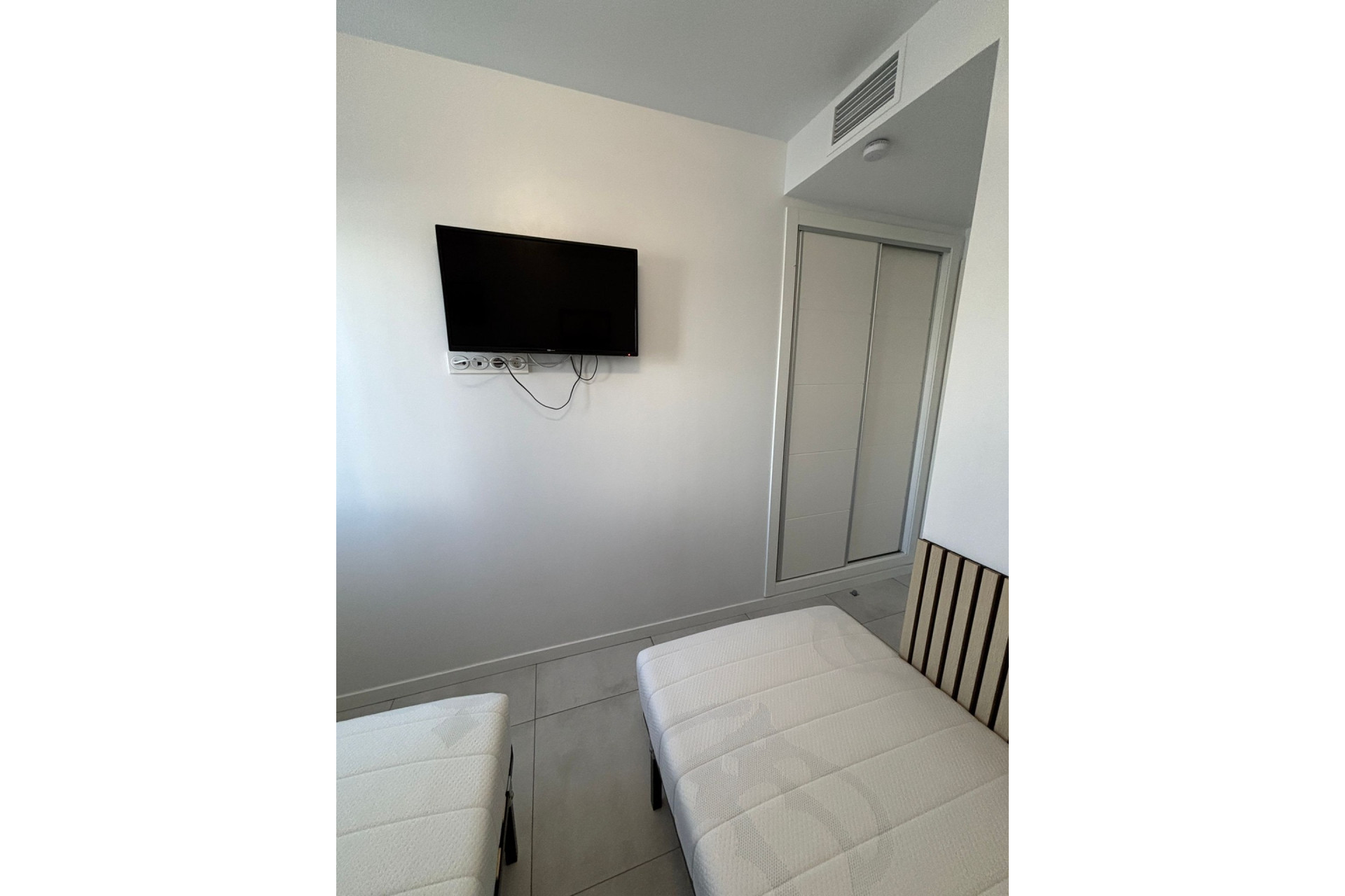 Reventa - Apartamento / piso - Pilar de la Horadada - Mil Palmeras