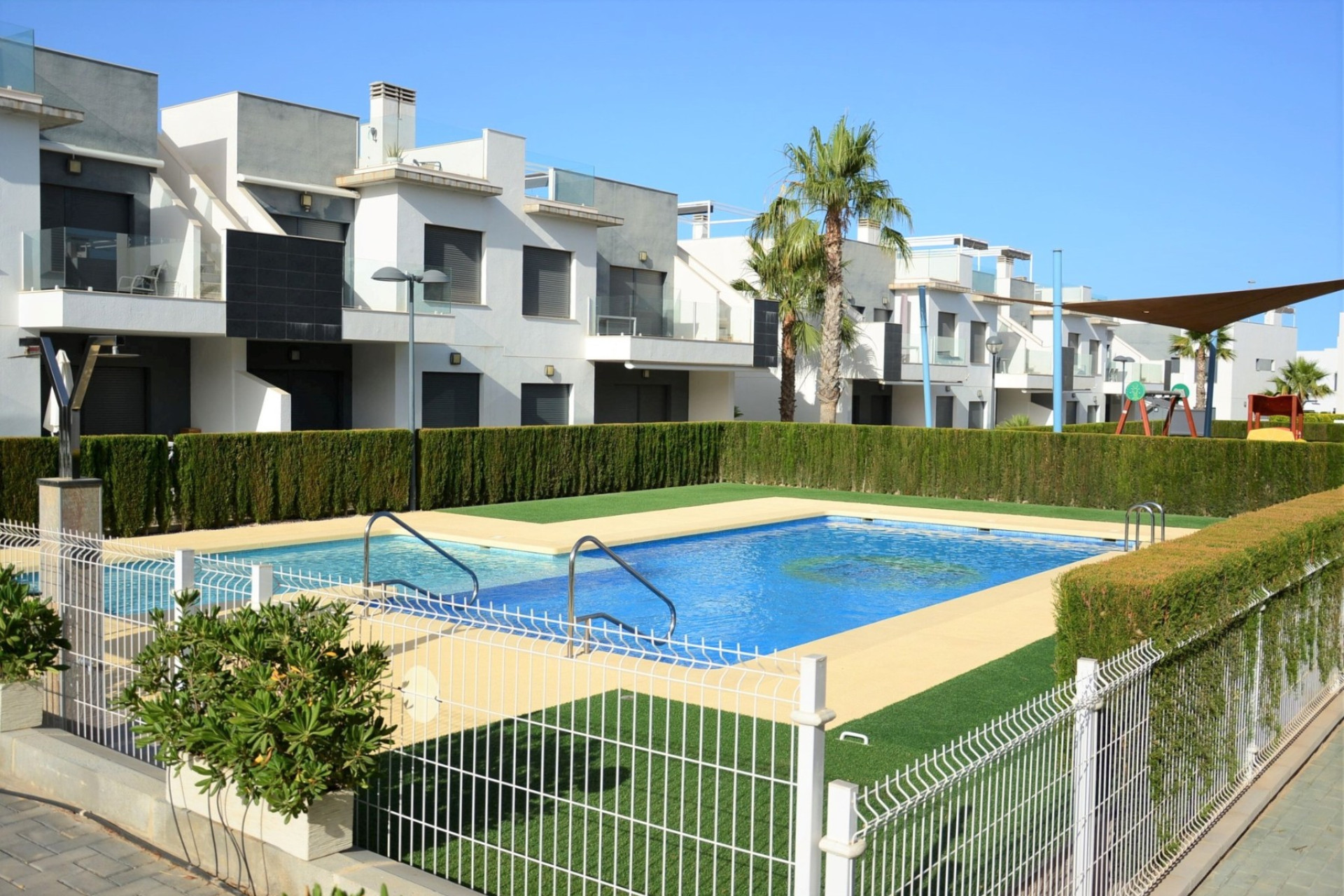 Reventa - Apartamento / piso - Pilar de la Horadada - PILAR DE LA HORADADA