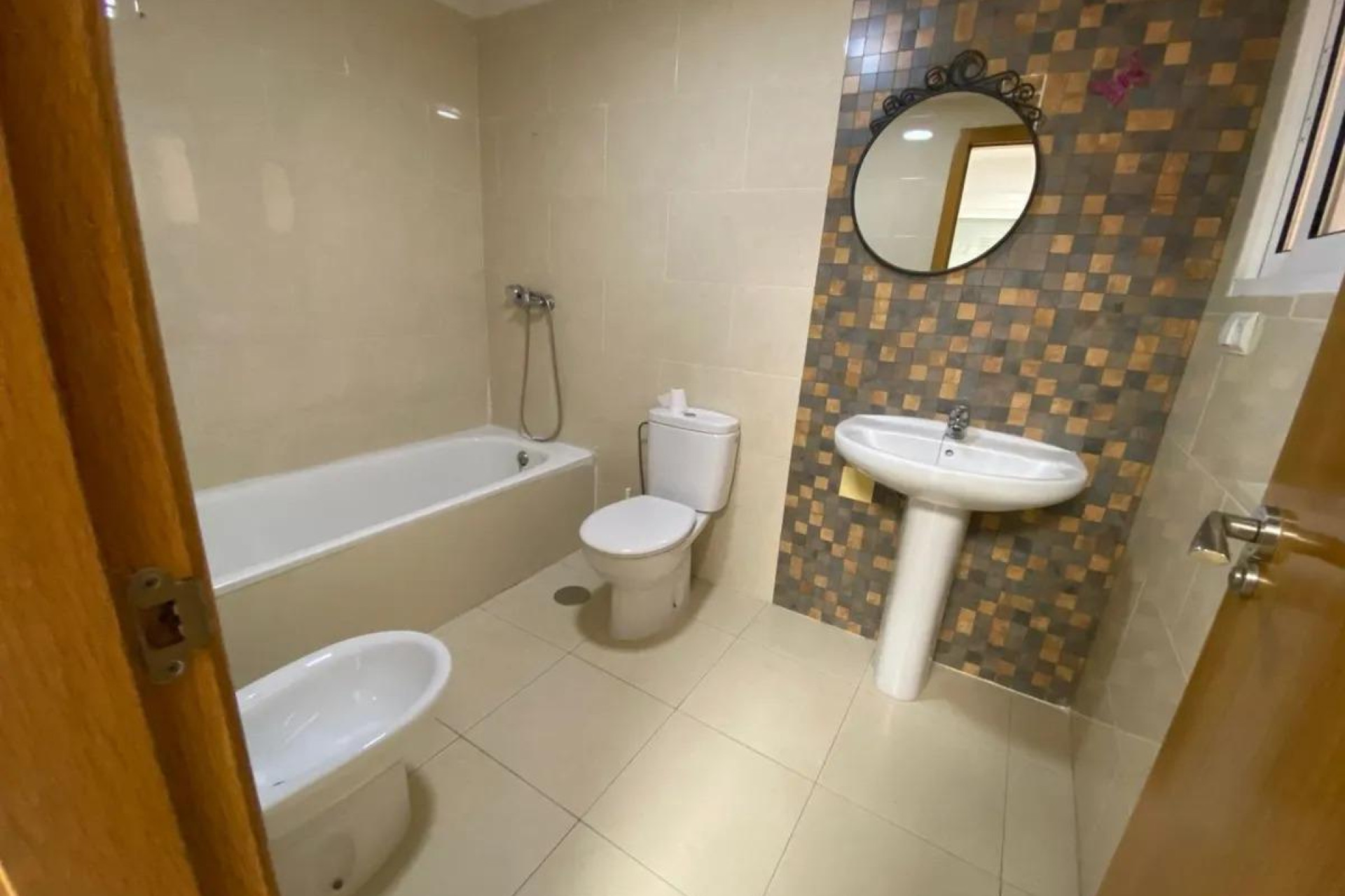 Reventa - Apartamento / piso - Redován - PUEBLO