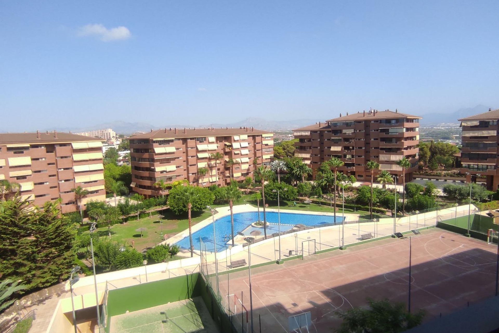 Reventa - Apartamento / piso - SAN JUAN ALICANTE - Barrio Obrero