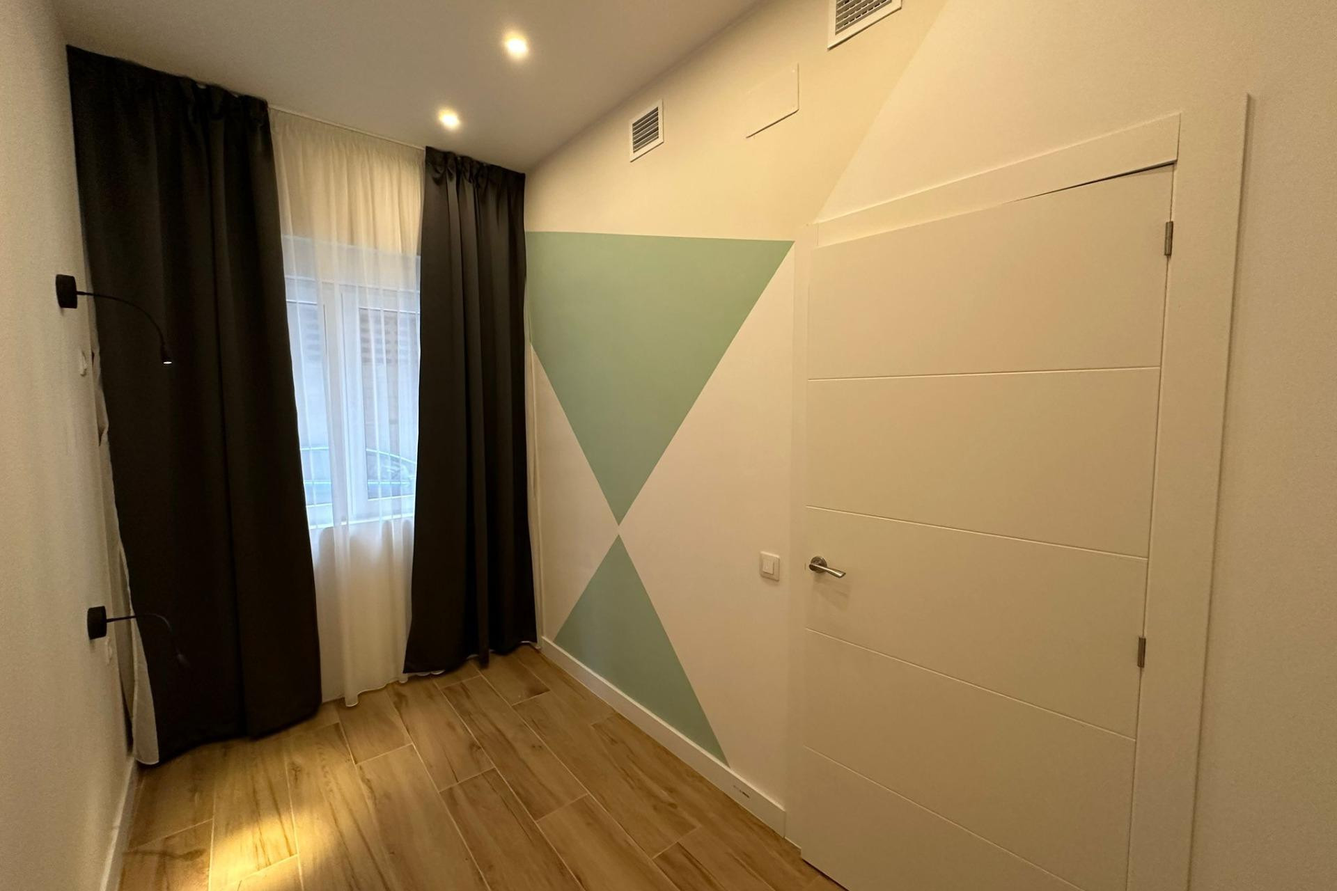 Reventa - Apartamento / piso - SAN JUAN ALICANTE - Carolinas altas