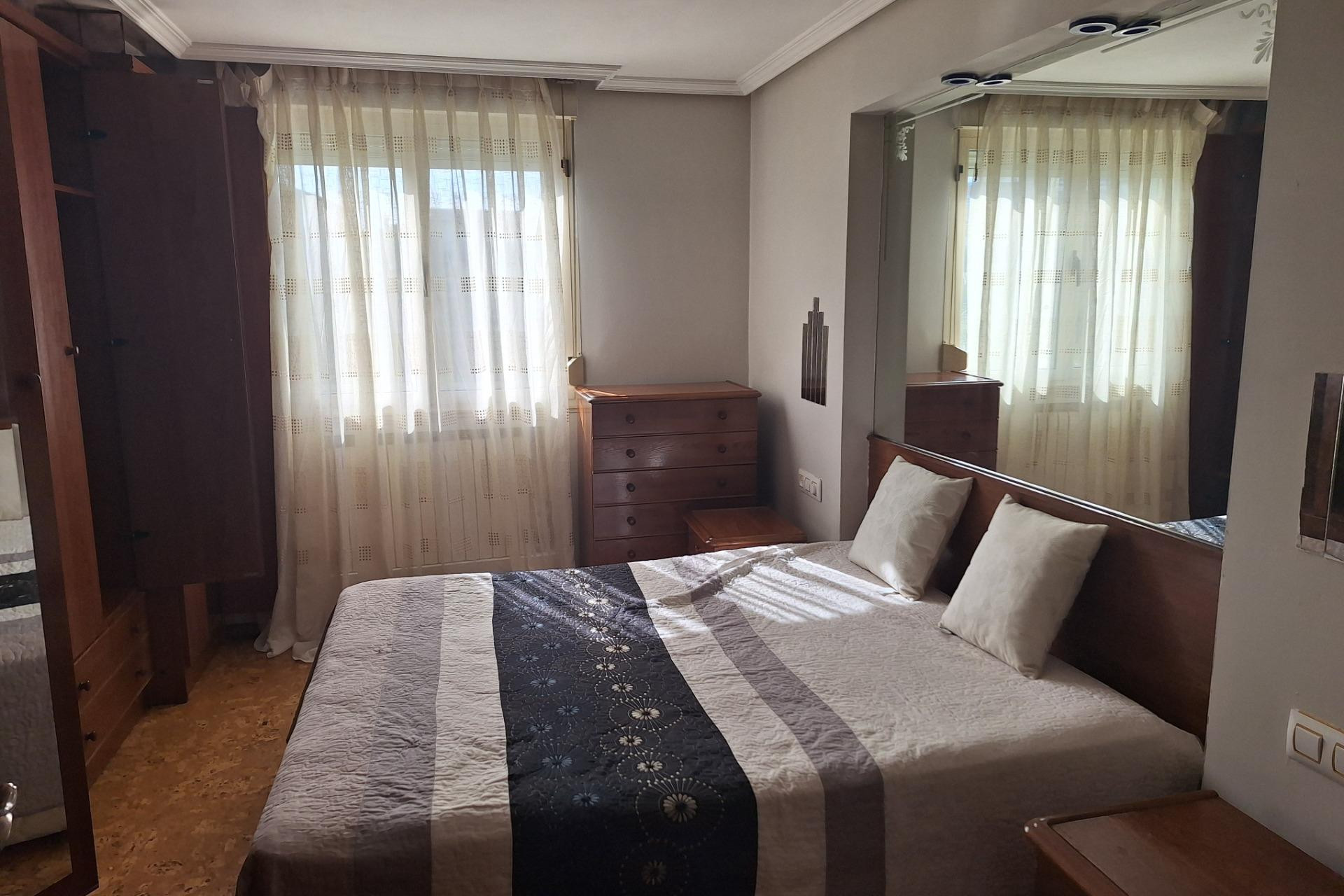 Reventa - Apartamento / piso - Siero - Viella-Granda-Meres