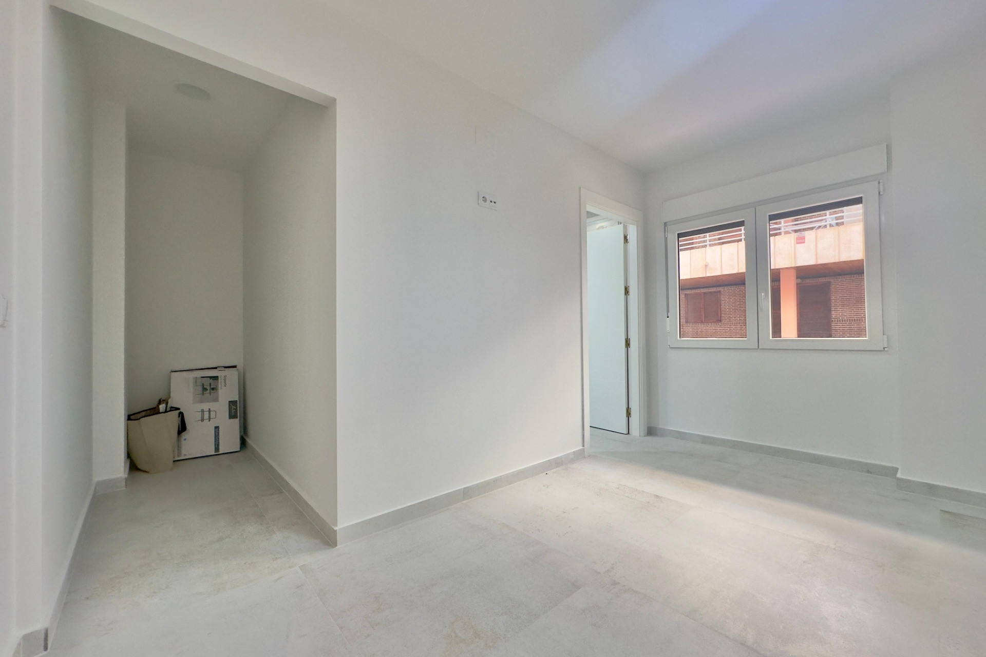 Reventa - Apartamento / piso - Torrevieja - Acequion