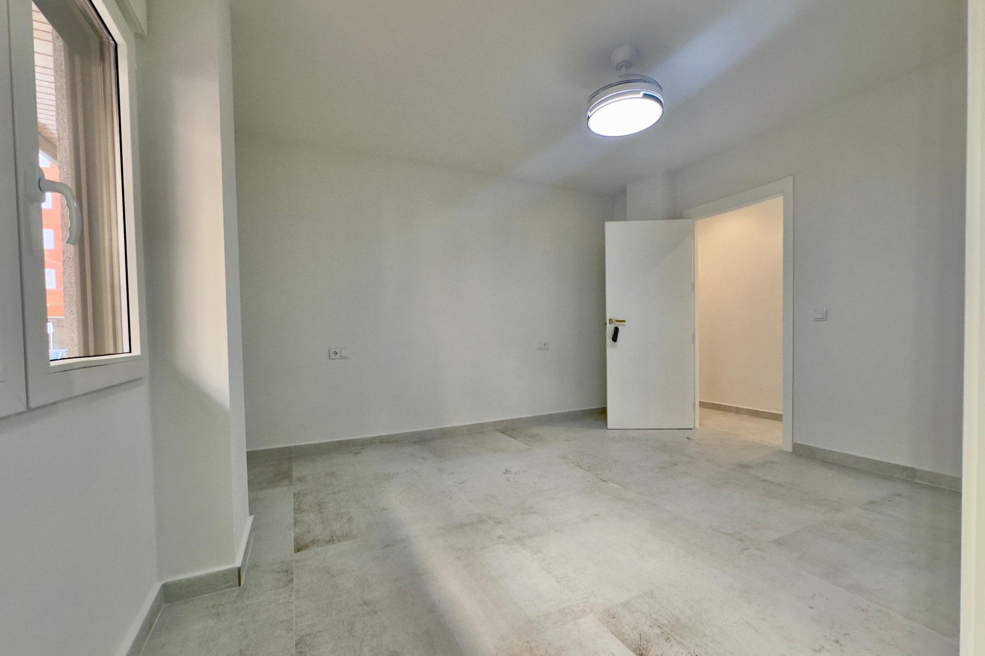 Reventa - Apartamento / piso - Torrevieja - Acequion