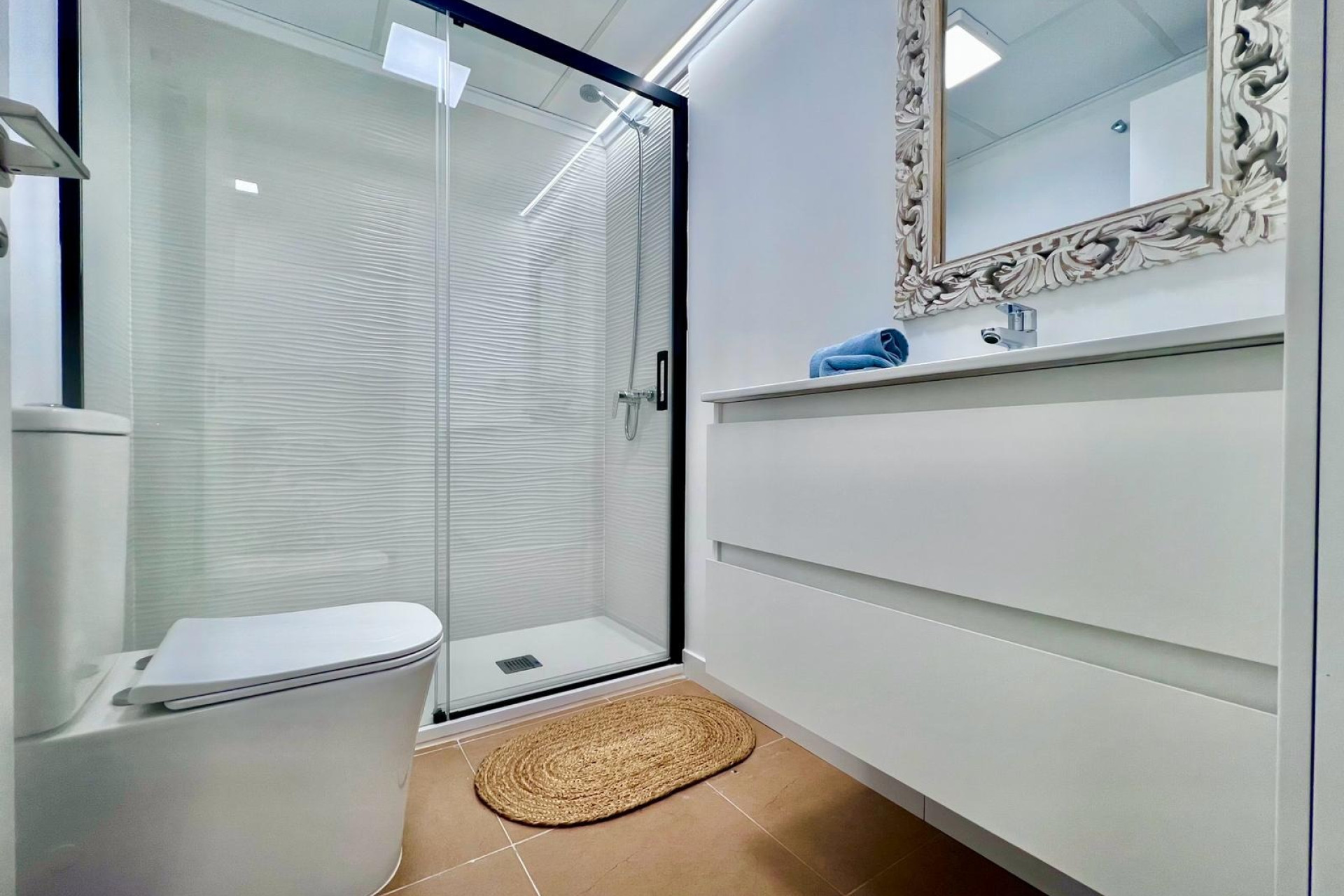Reventa - Apartamento / piso - Torrevieja - Acequion