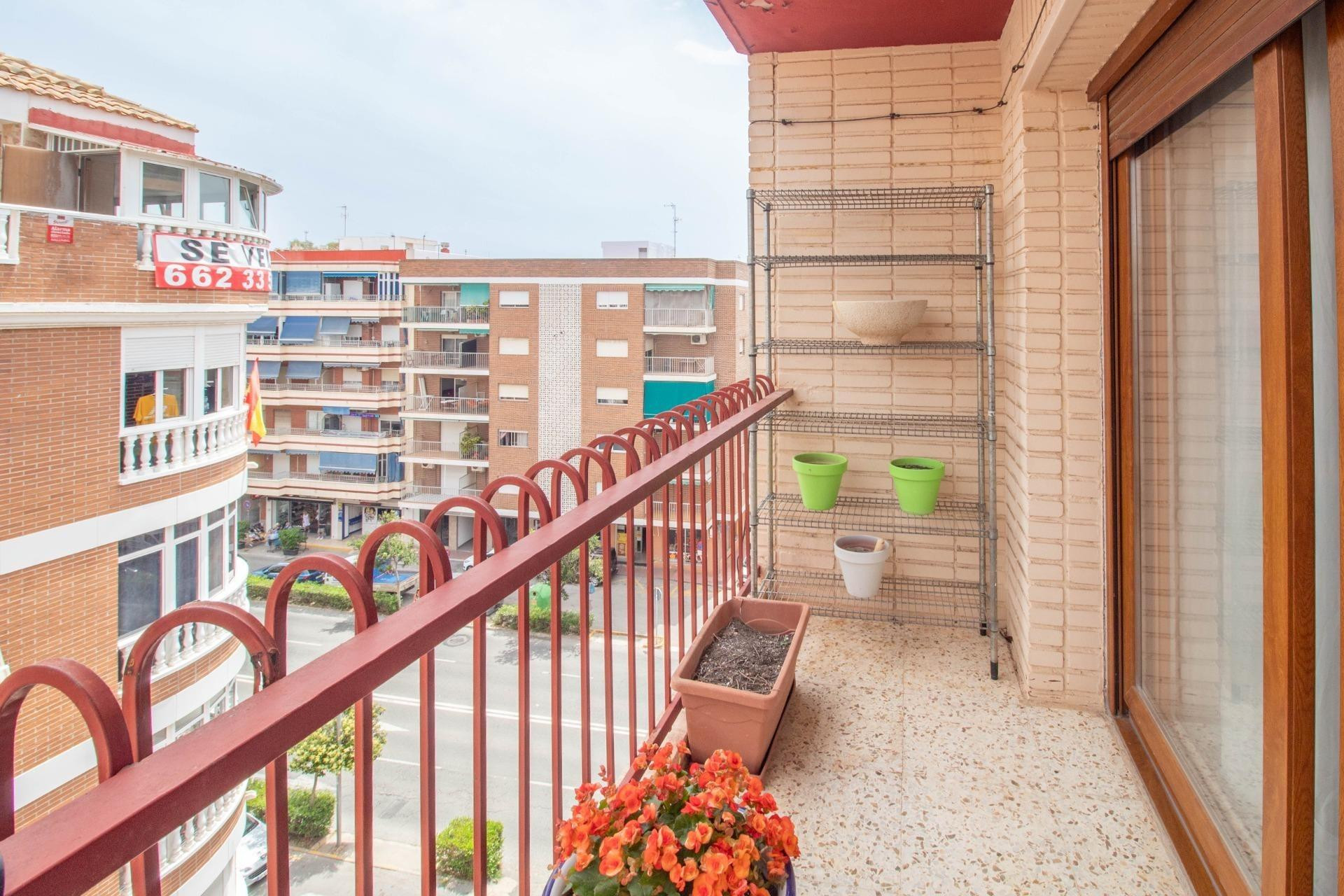 Reventa - Apartamento / piso - Torrevieja - Acequion