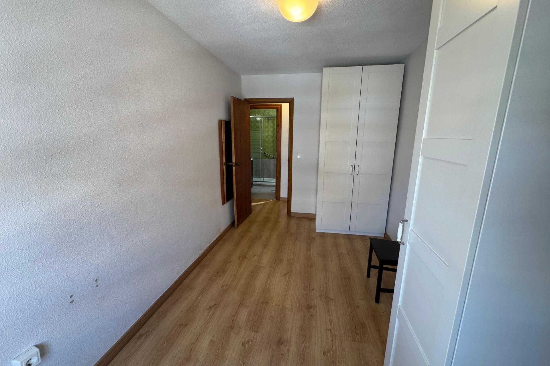 Reventa - Apartamento / piso - Torrevieja - Acequion