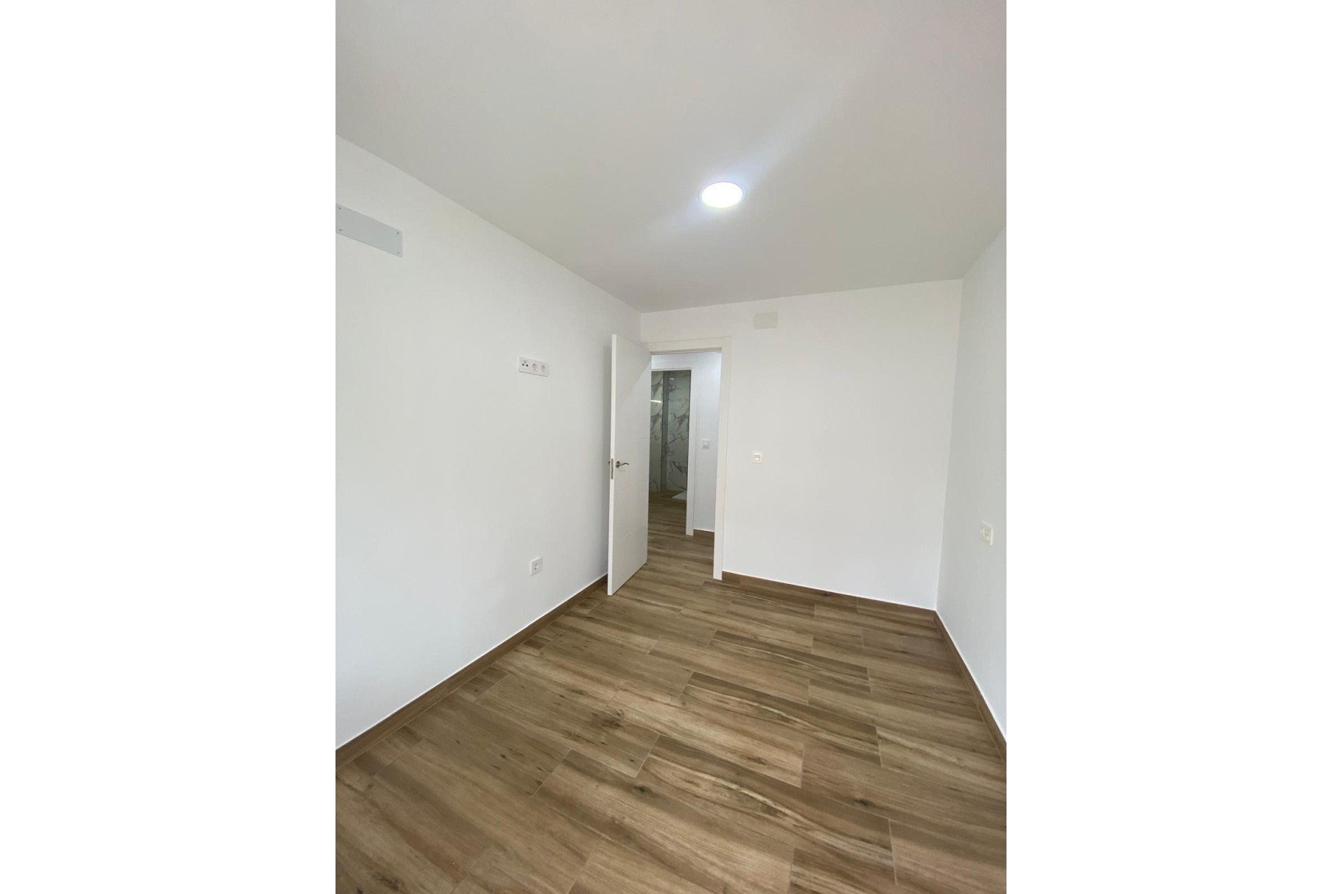 Reventa - Apartamento / piso - Torrevieja - Acequion