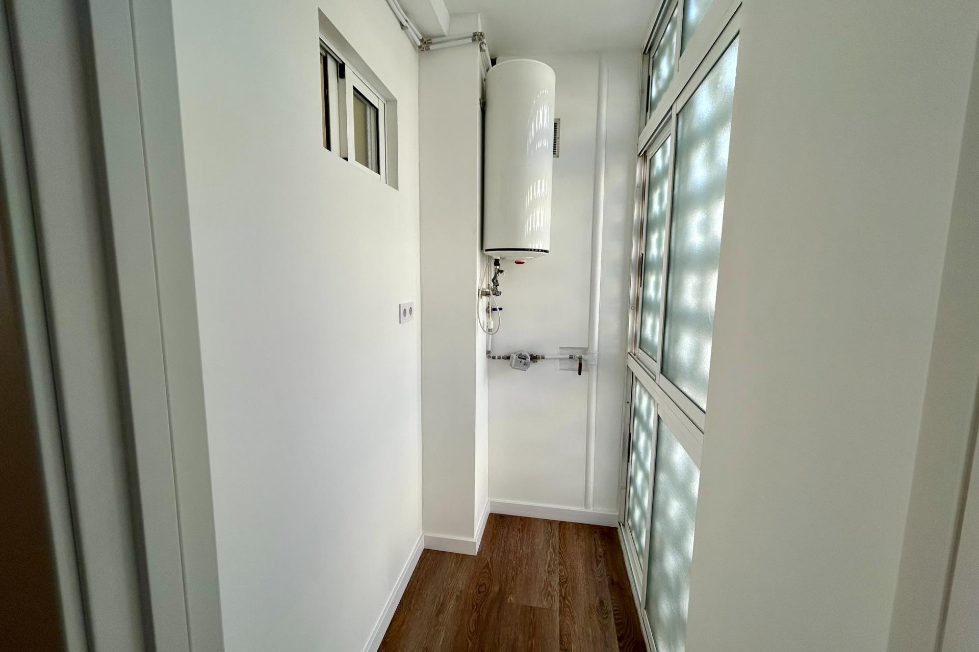 Reventa - Apartamento / piso - Torrevieja - Acequion