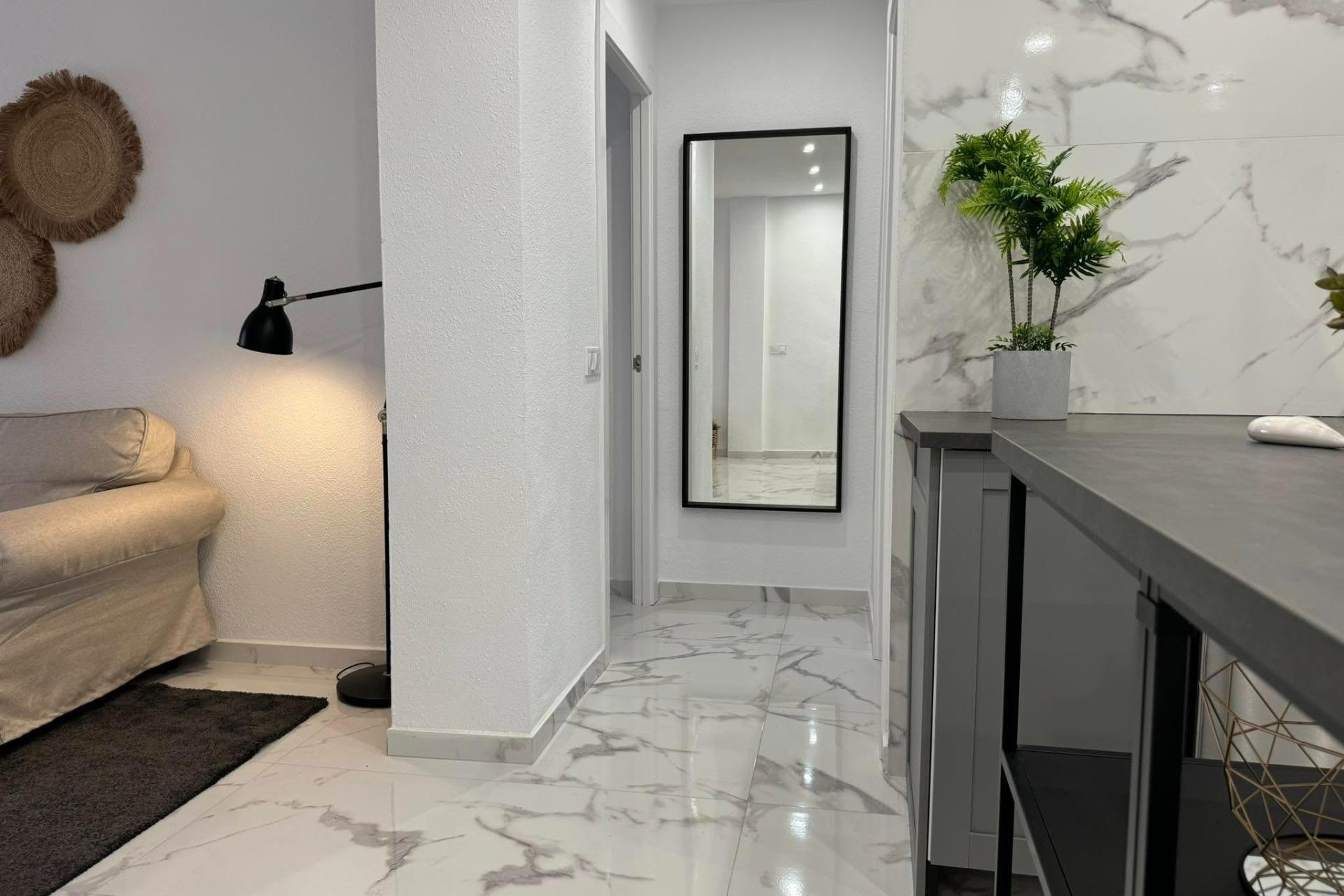 Reventa - Apartamento / piso - Torrevieja - Acequion