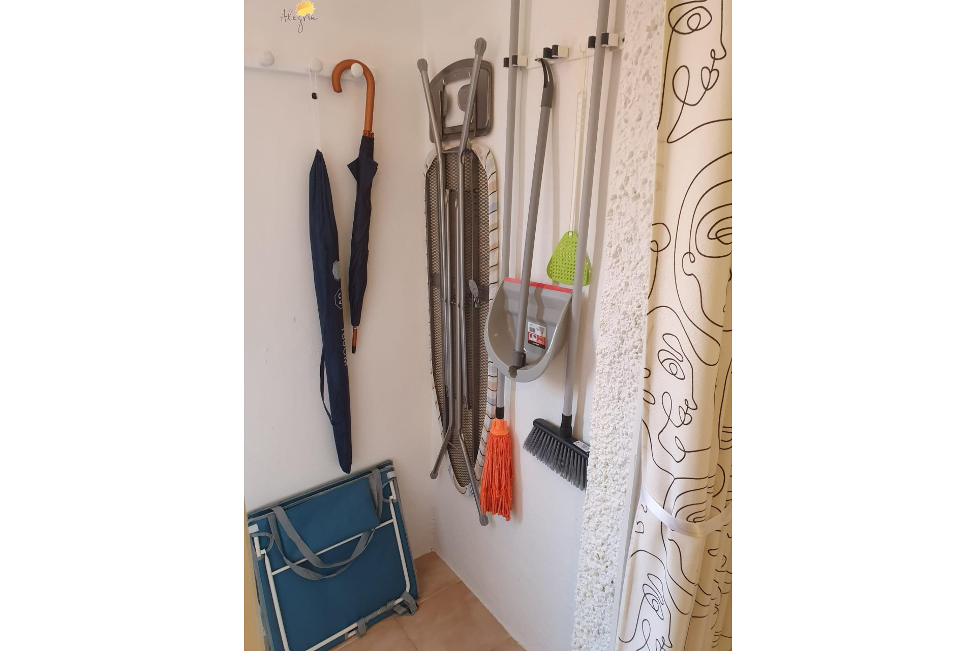 Reventa - Apartamento / piso - Torrevieja - Aguas Nuevas