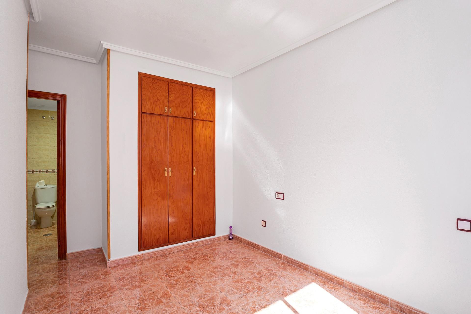 Reventa - Apartamento / piso - Torrevieja - Calas blanca