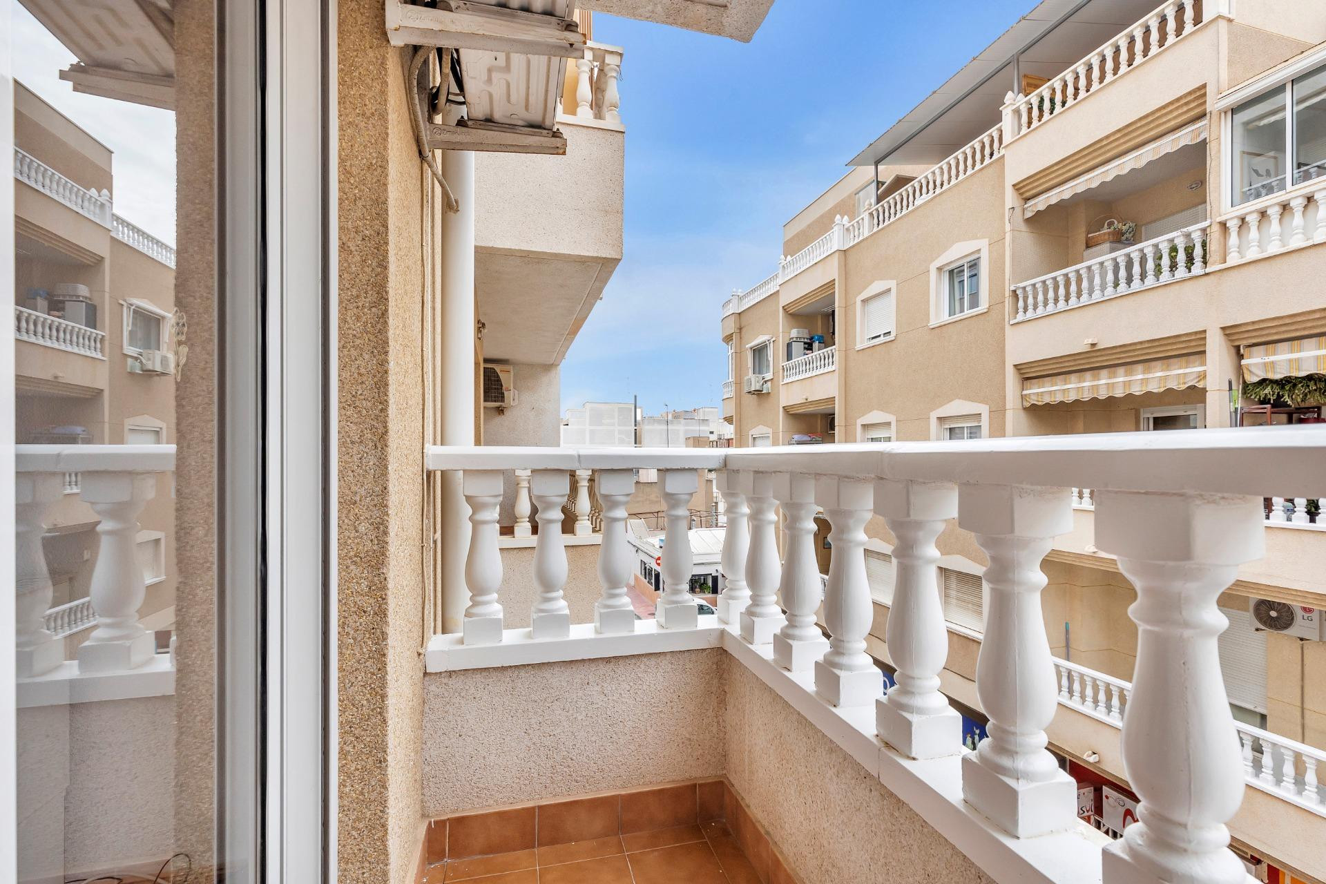 Reventa - Apartamento / piso - Torrevieja - Centro - Muelle Pesquero