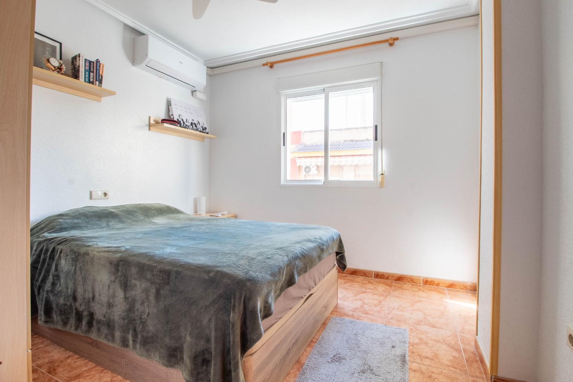 Reventa - Apartamento / piso - Torrevieja - Centro