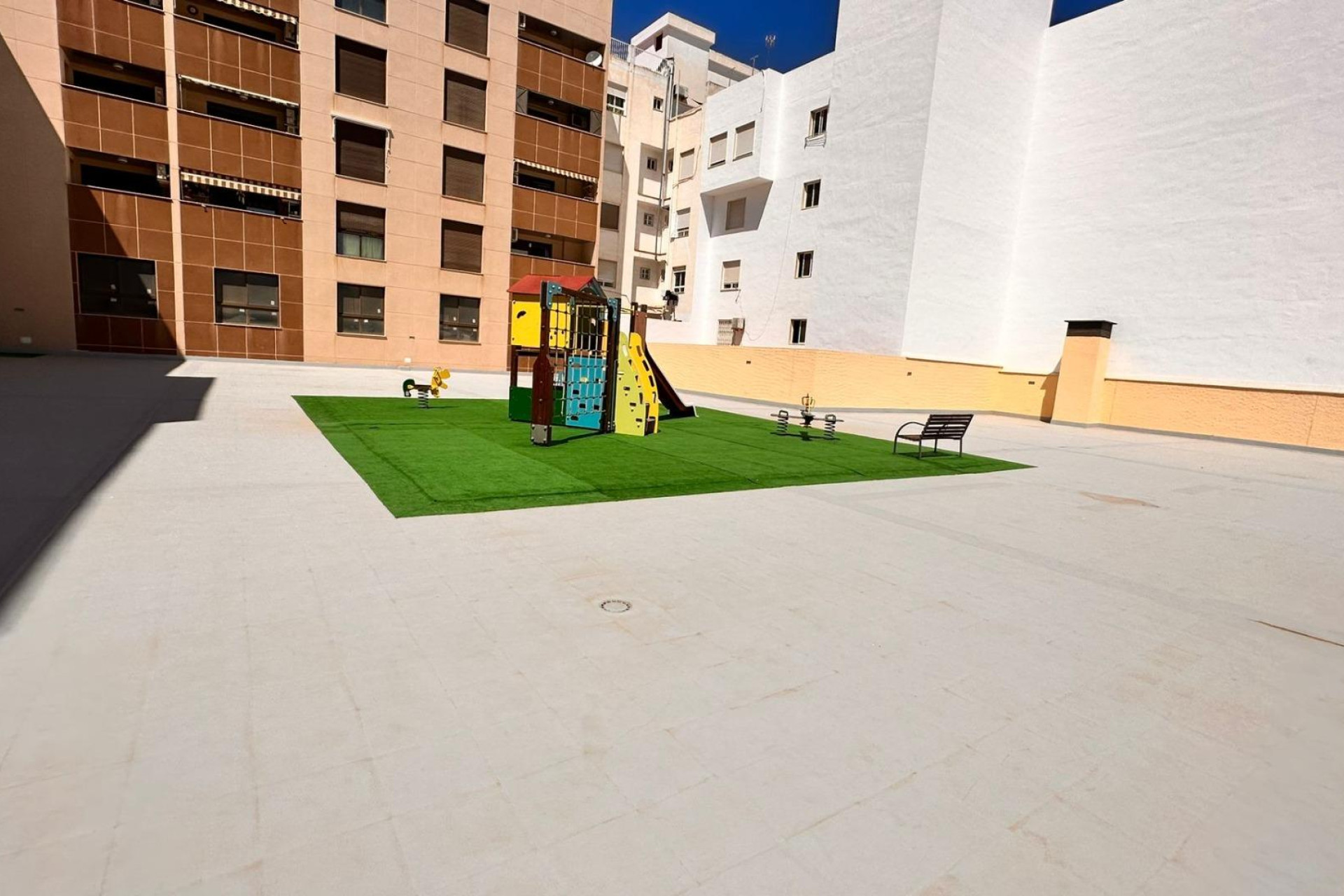 Reventa - Apartamento / piso - Torrevieja - Centro