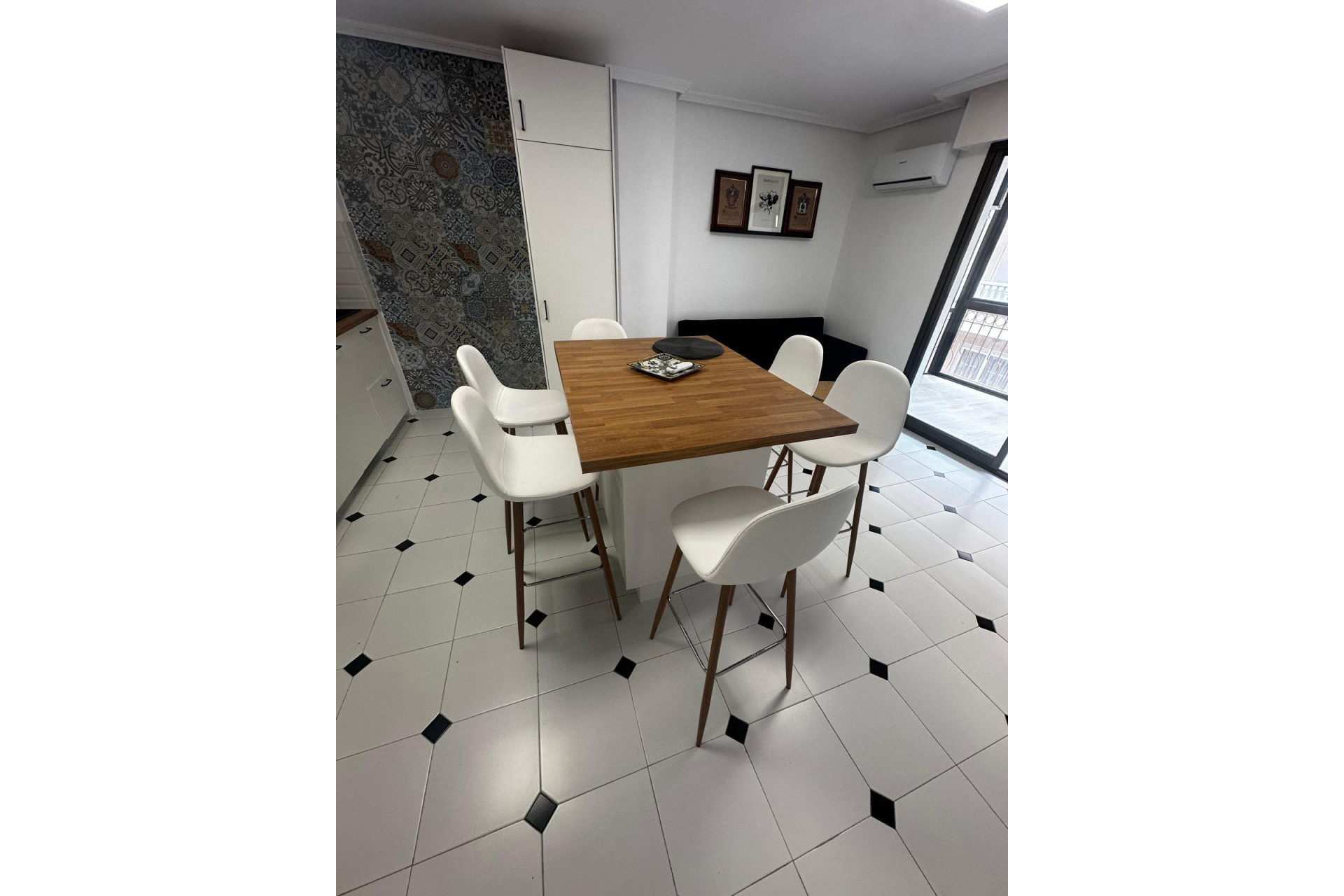 Reventa - Apartamento / piso - Torrevieja - Centro