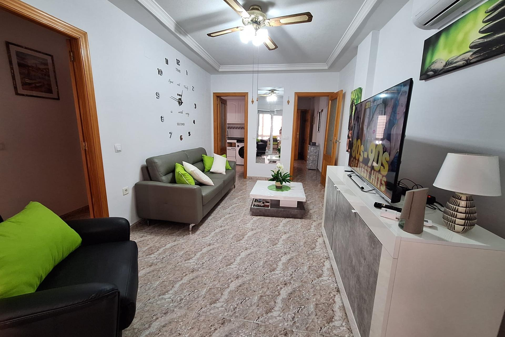 Reventa - Apartamento / piso - Torrevieja - Centro