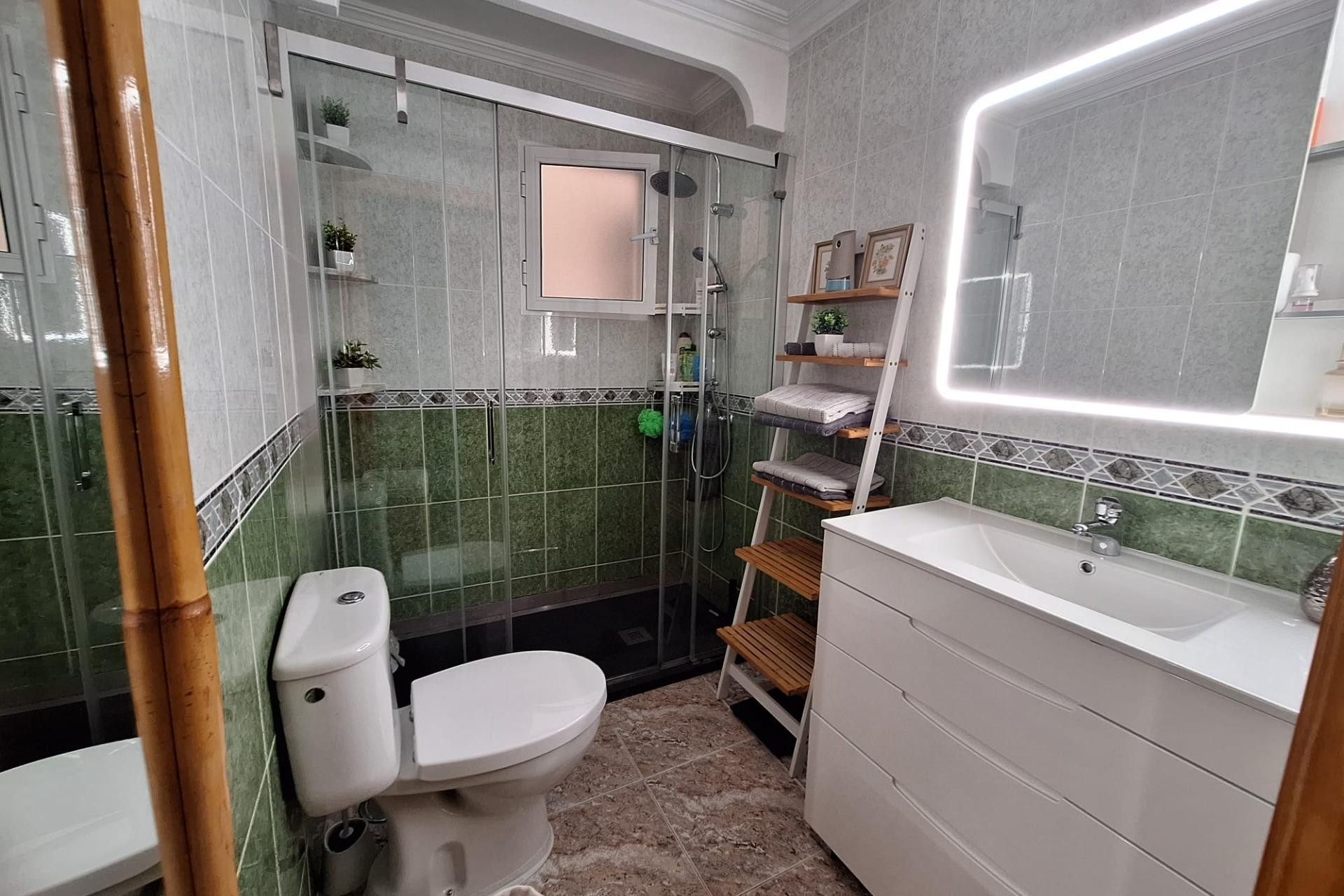 Reventa - Apartamento / piso - Torrevieja - Centro