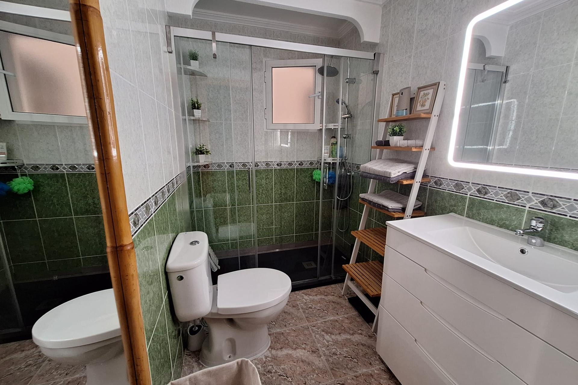 Reventa - Apartamento / piso - Torrevieja - Centro