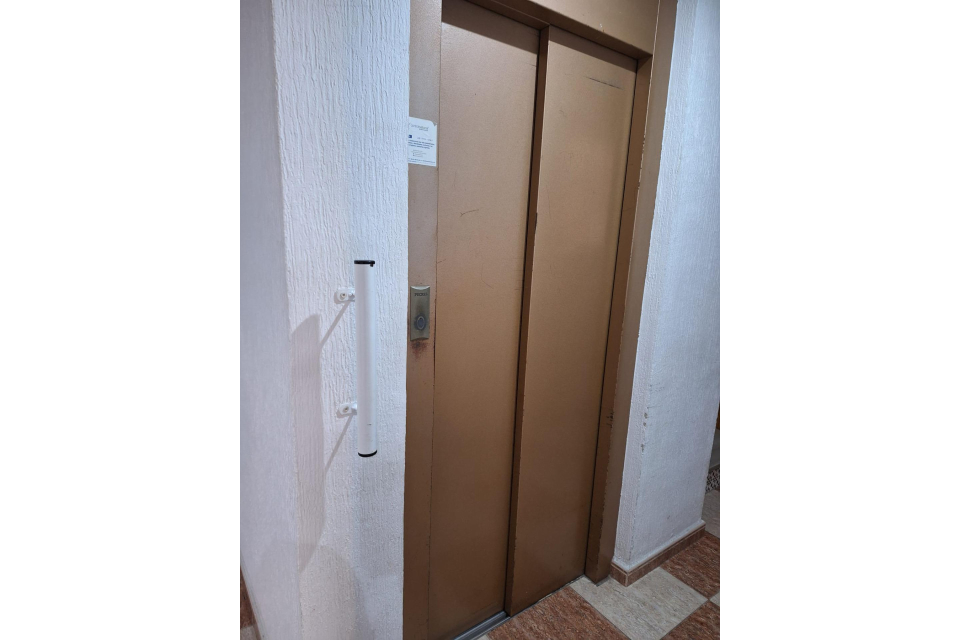 Reventa - Apartamento / piso - Torrevieja - Centro