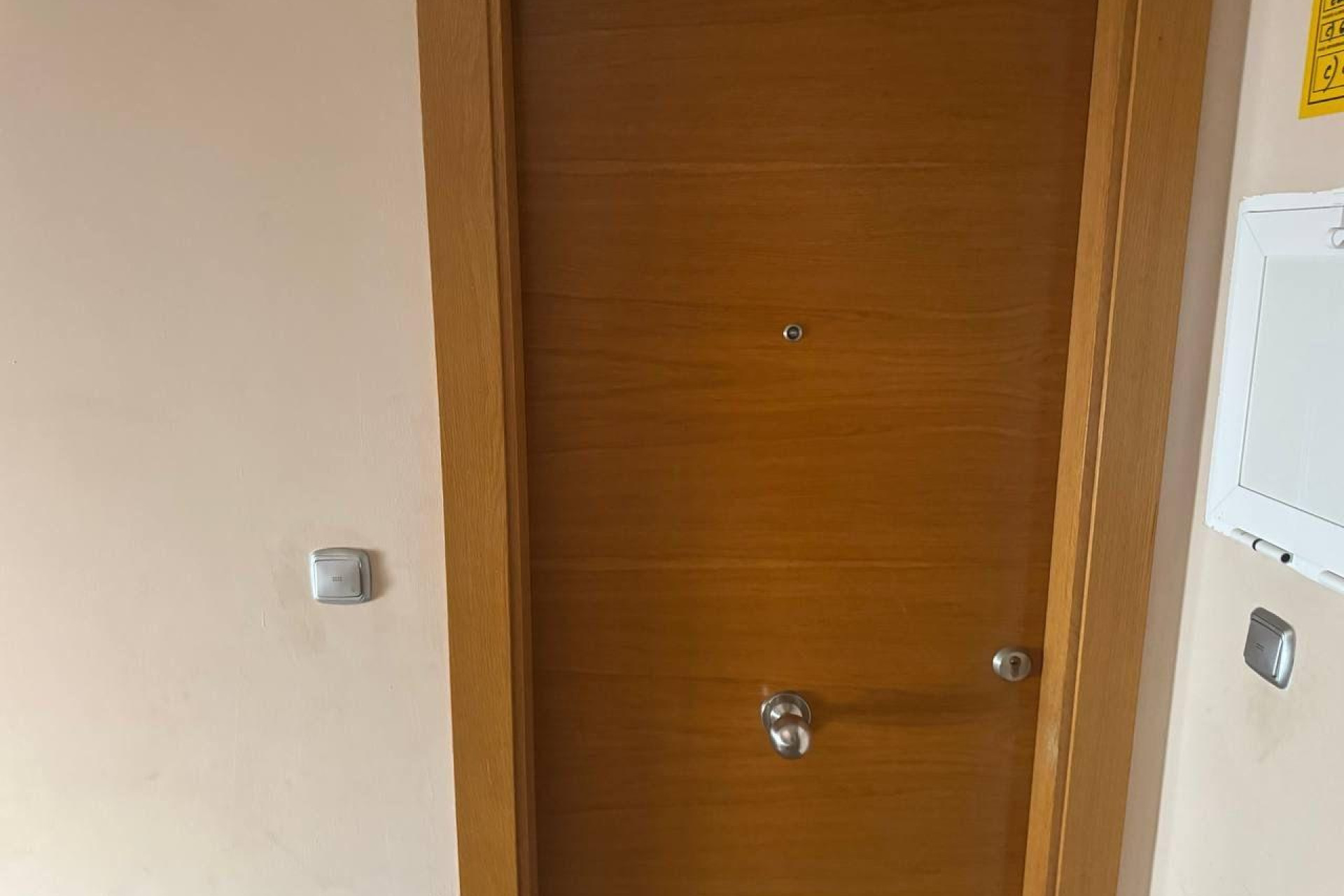 Reventa - Apartamento / piso - Torrevieja - Centro