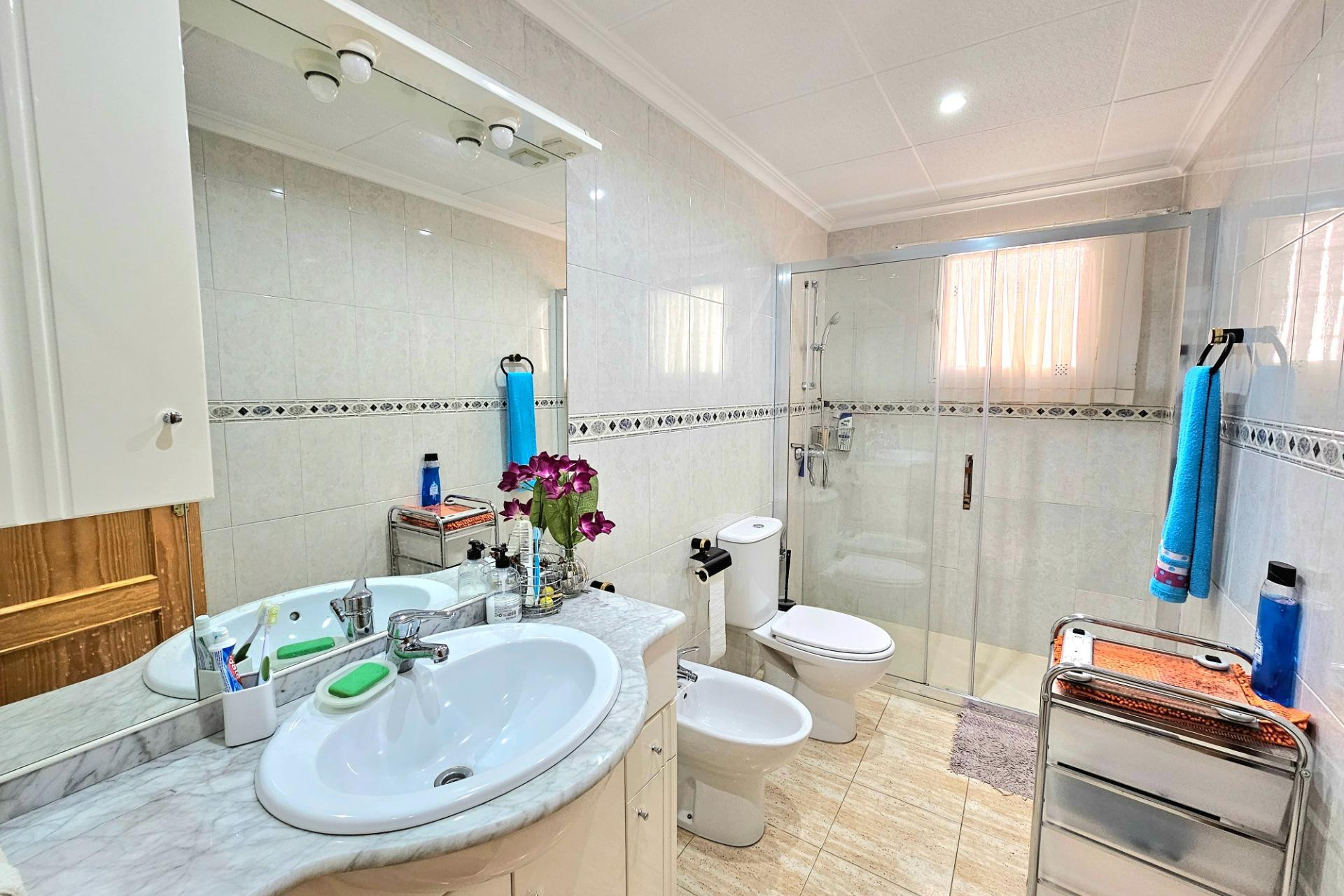 Reventa - Apartamento / piso - Torrevieja - Centro