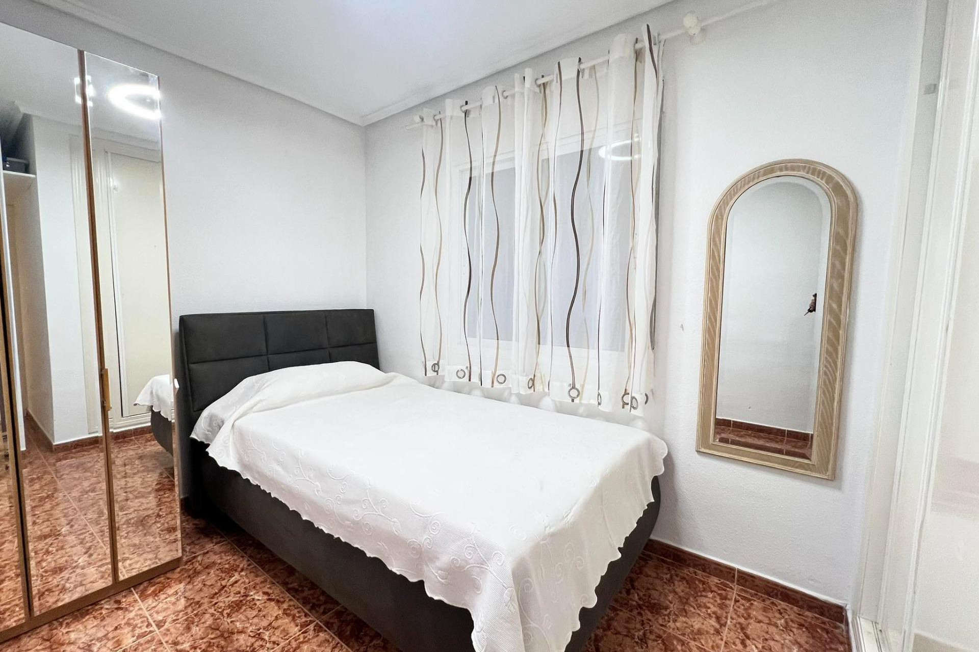 Reventa - Apartamento / piso - Torrevieja - Centro