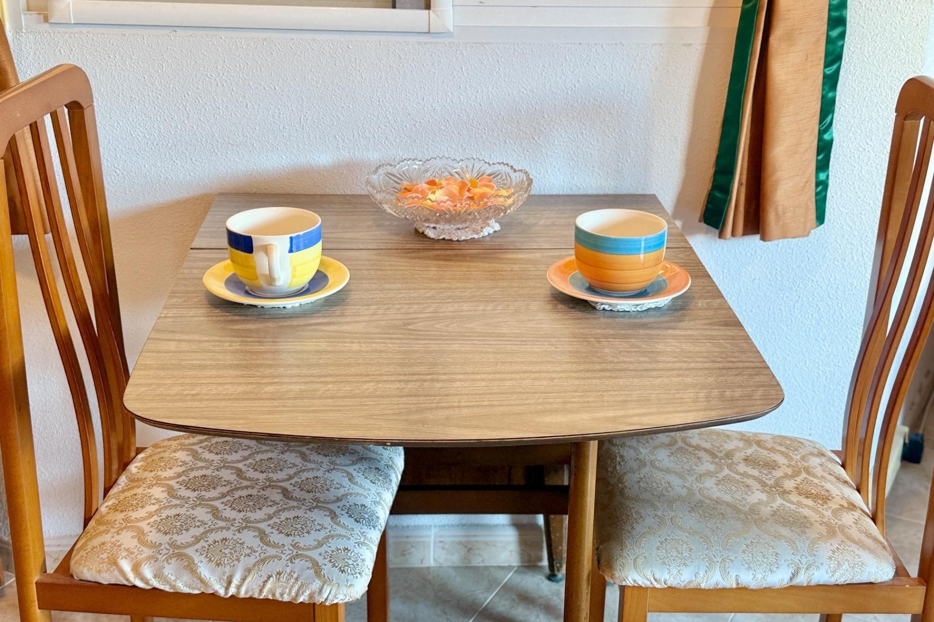 Reventa - Apartamento / piso - Torrevieja - Centro