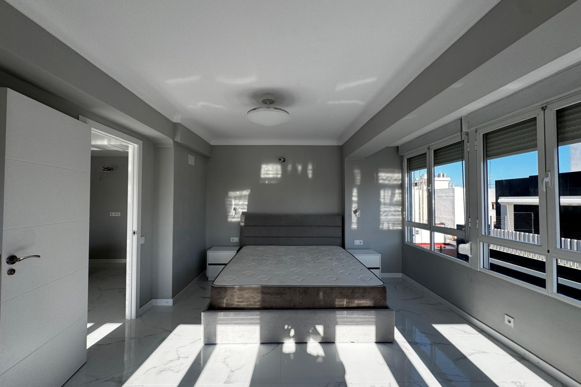 Reventa - Apartamento / piso - Torrevieja - Centro