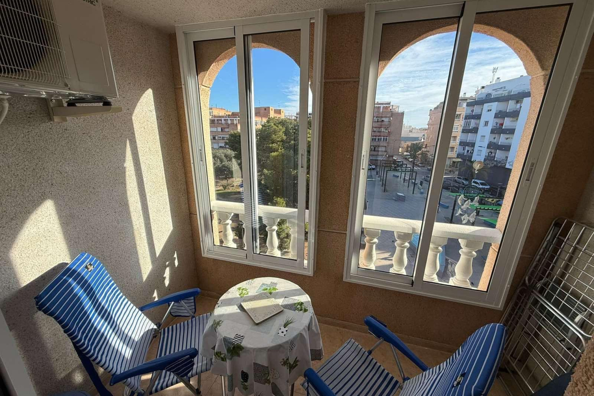 Reventa - Apartamento / piso - Torrevieja - Centro