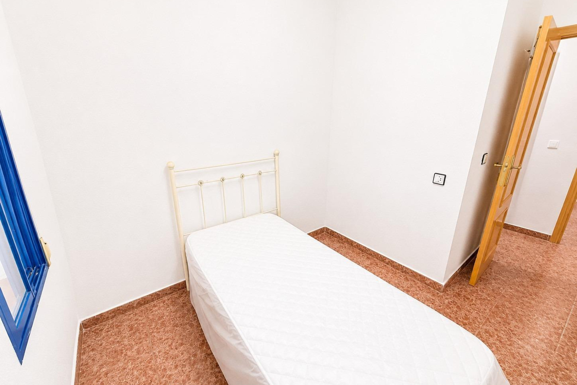 Reventa - Apartamento / piso - Torrevieja - Estacion de autobuses
