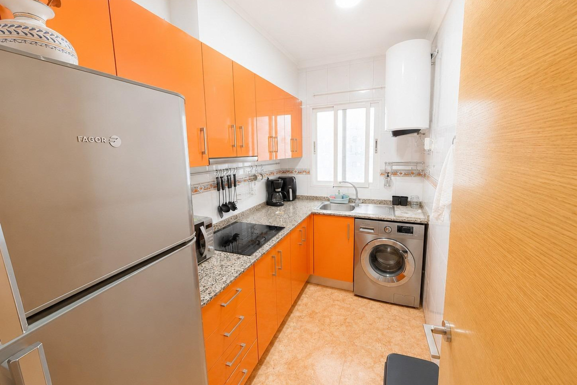 Reventa - Apartamento / piso - Torrevieja - Estacion de autobuses