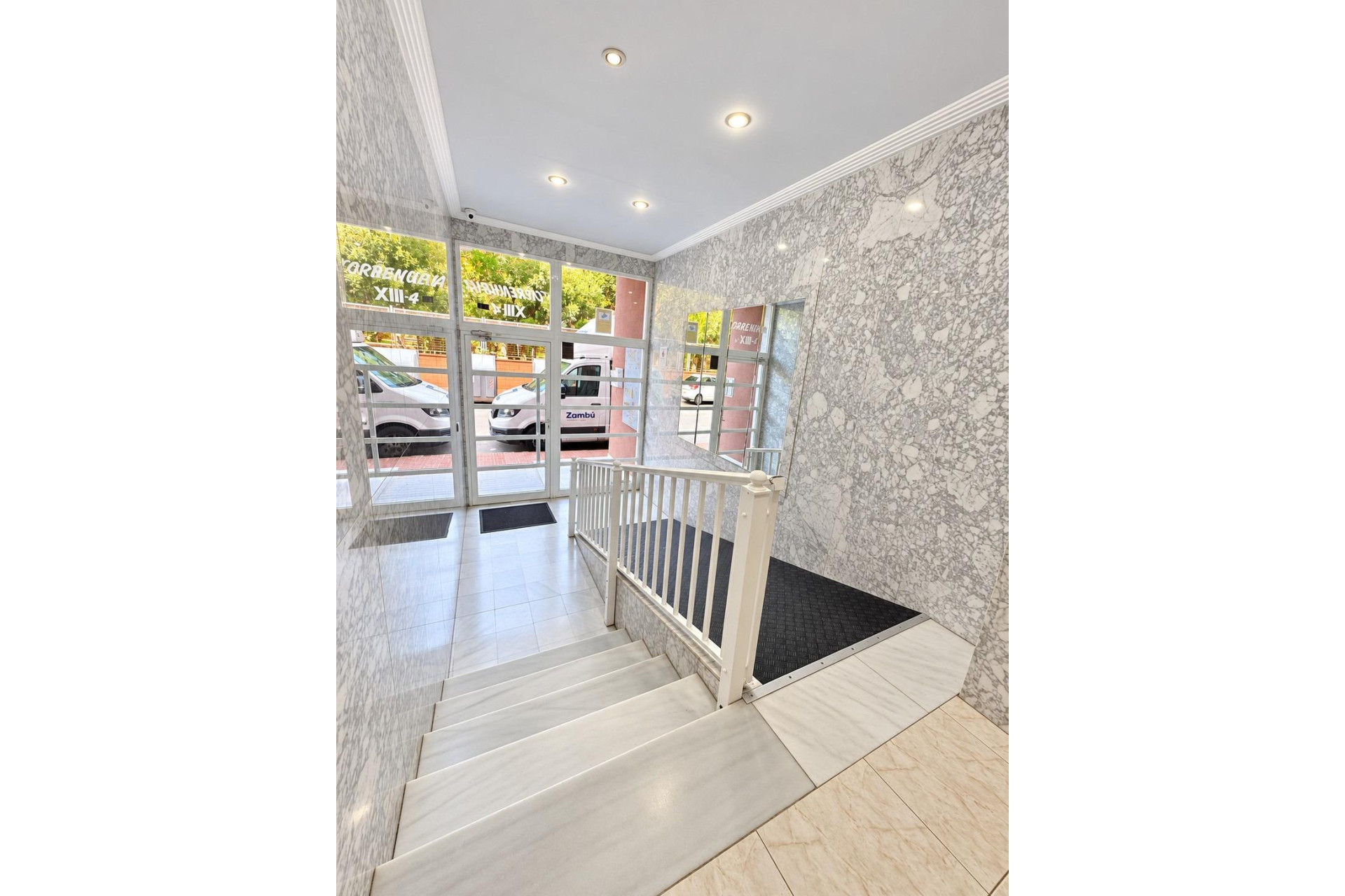 Reventa - Apartamento / piso - Torrevieja - Estacion de autobuses
