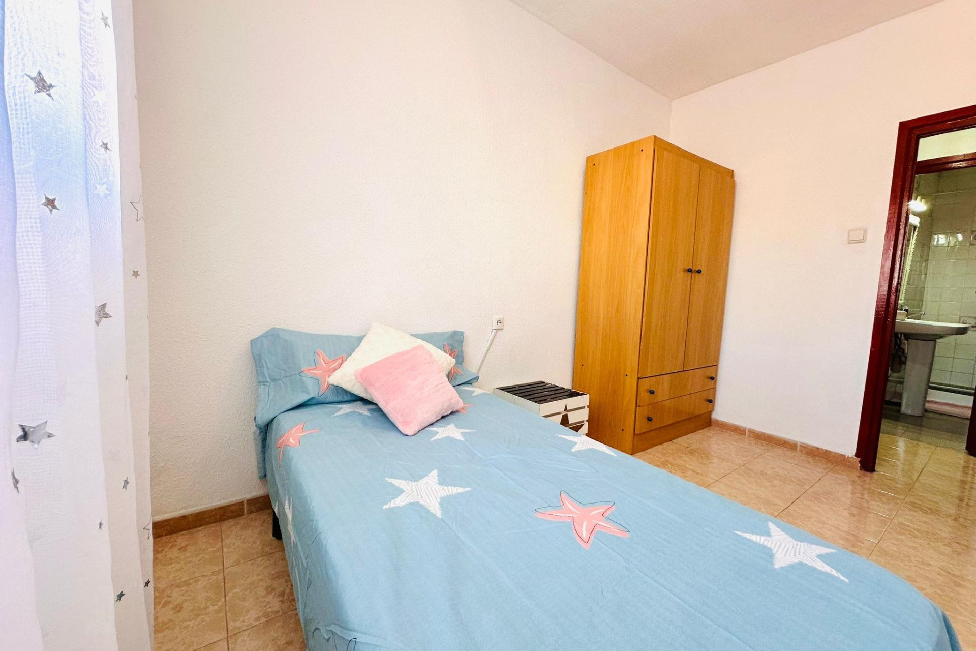 Reventa - Apartamento / piso - Torrevieja - Estacion de autobuses