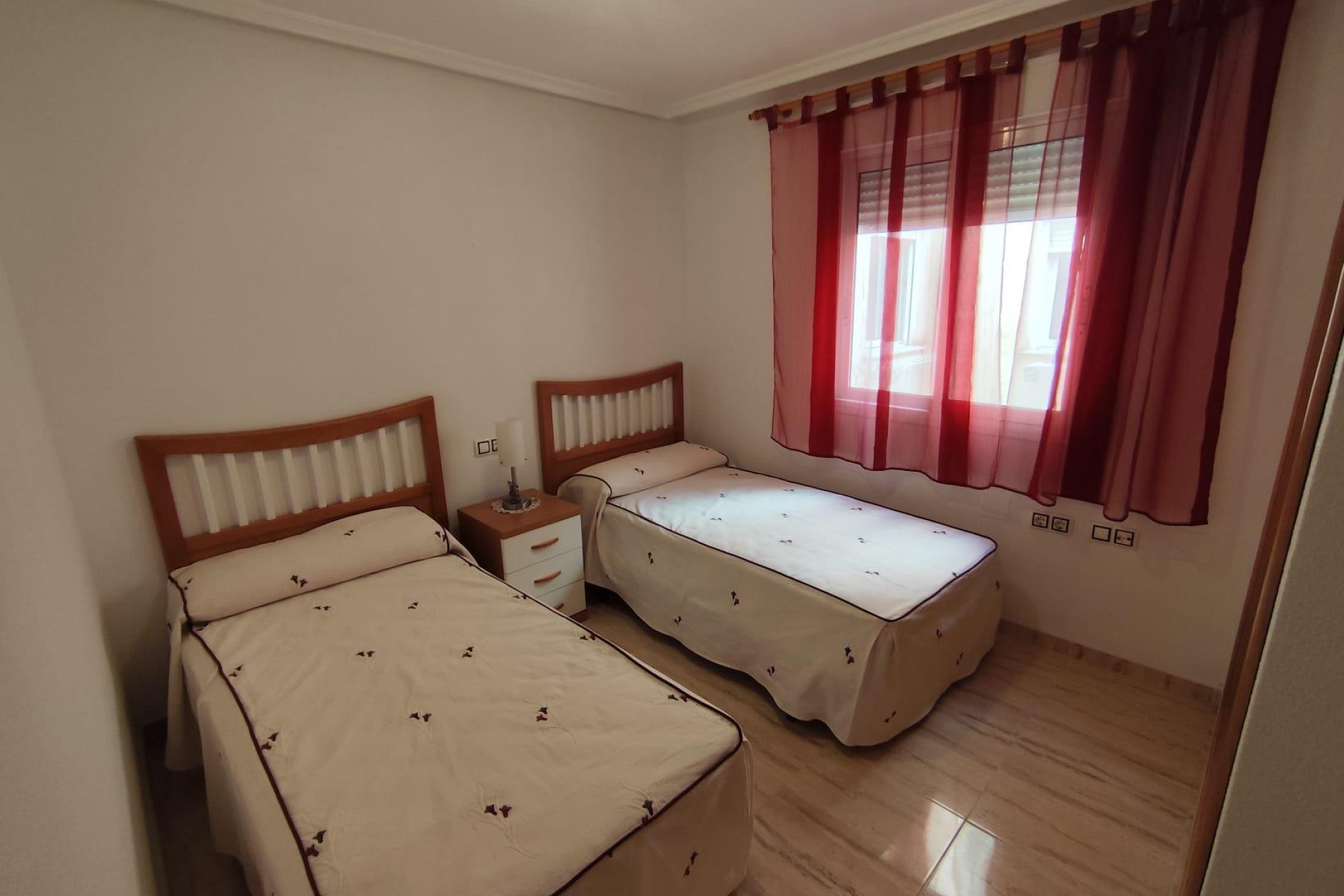 Reventa - Apartamento / piso - Torrevieja - Estacion de autobuses