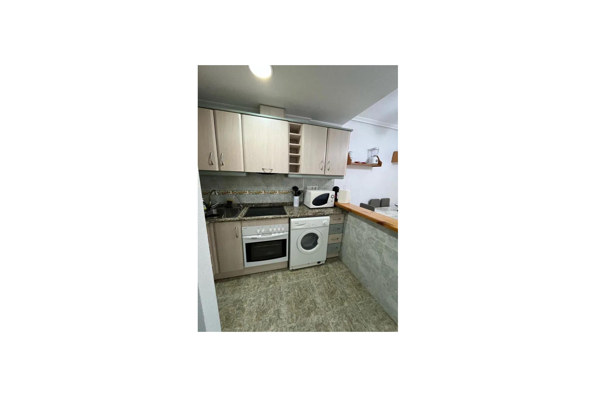 Reventa - Apartamento / piso - Torrevieja - Estacion de autobuses