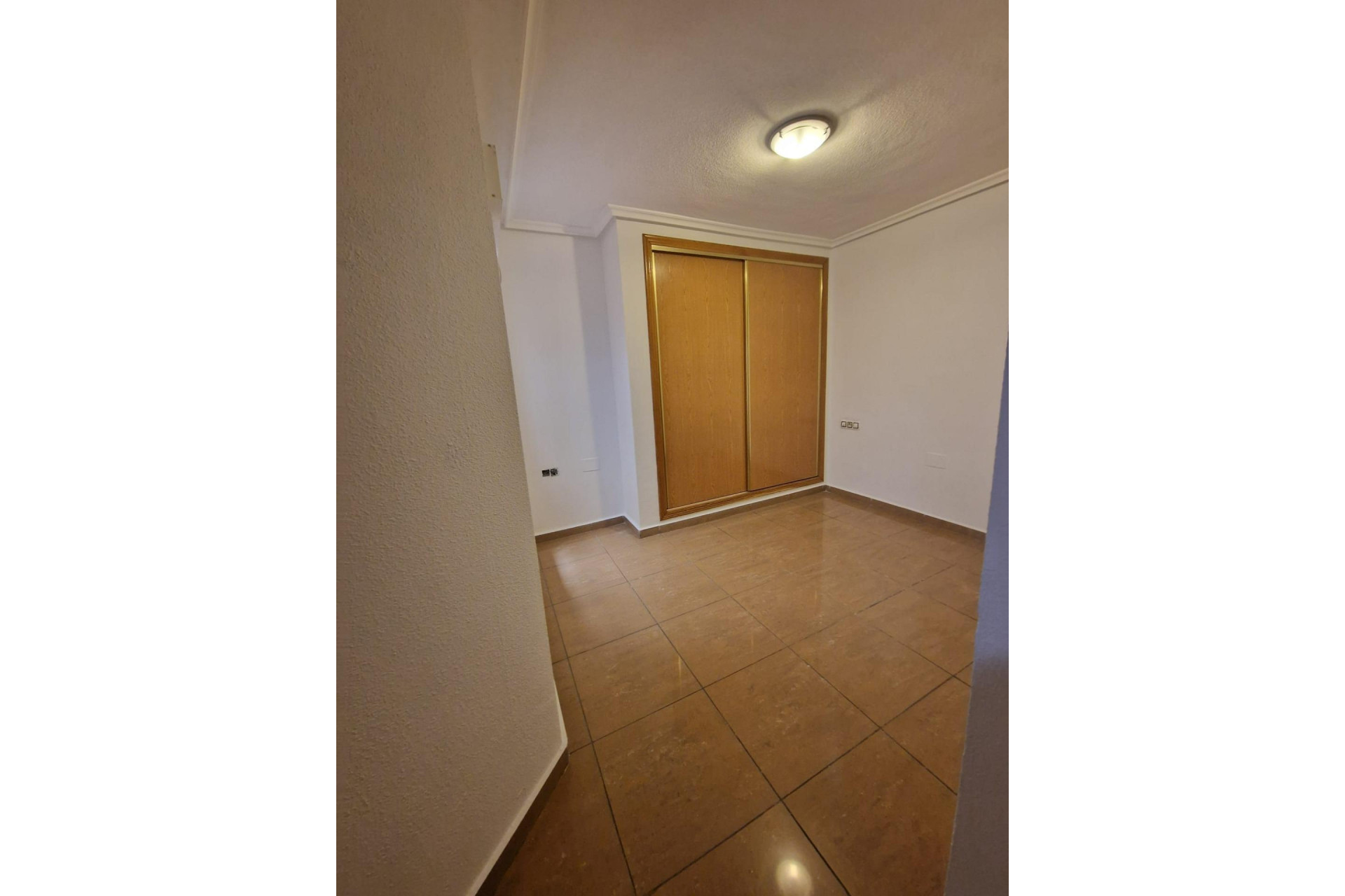 Reventa - Apartamento / piso - Torrevieja - Estacion de autobuses