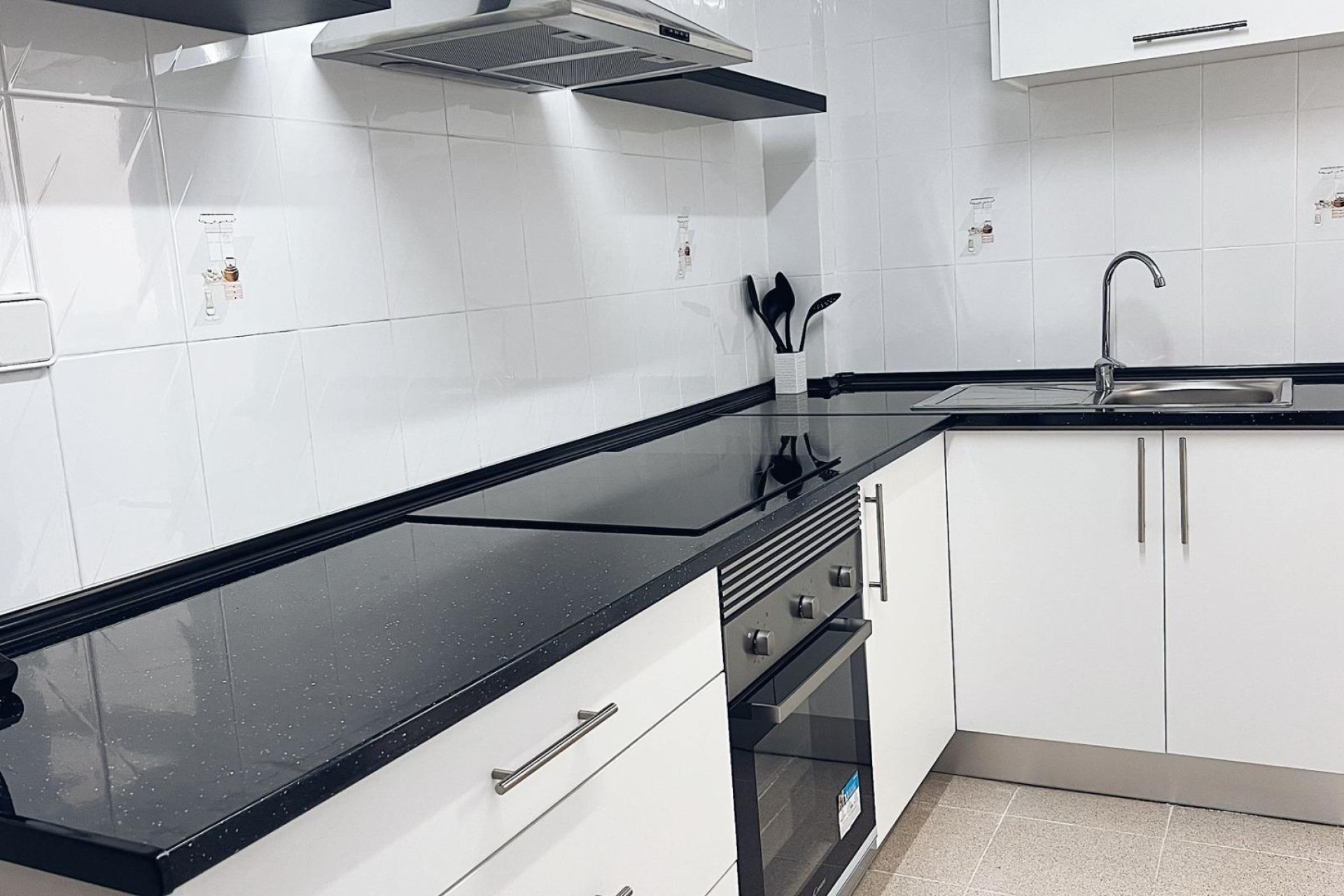 Reventa - Apartamento / piso - Torrevieja - Estacion de autobuses