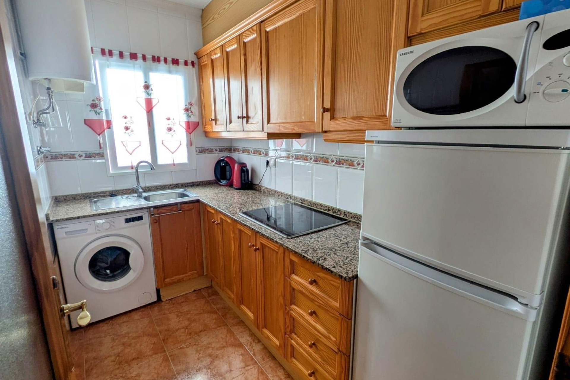 Reventa - Apartamento / piso - Torrevieja - Estacion de autobuses