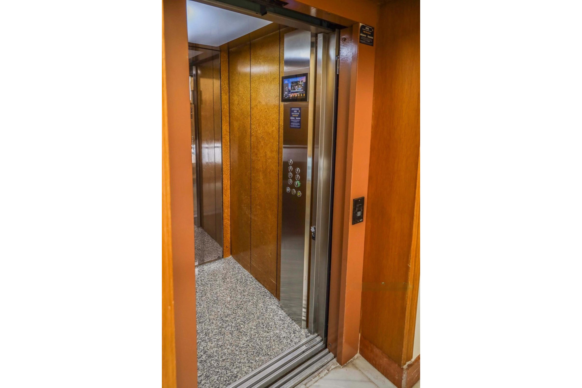 Reventa - Apartamento / piso - Torrevieja - Estacion de autobuses