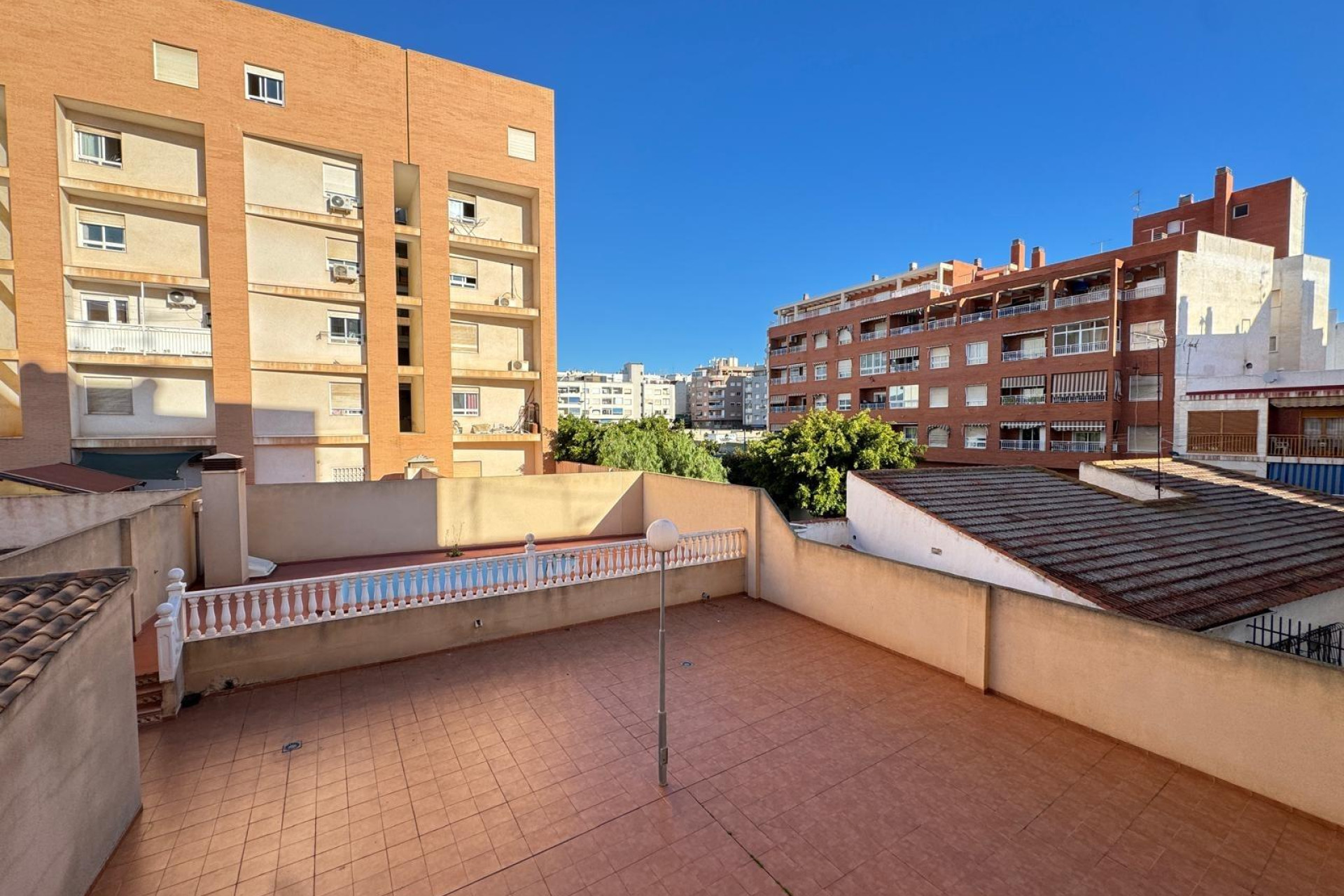 Reventa - Apartamento / piso - Torrevieja - Estacion de autobuses