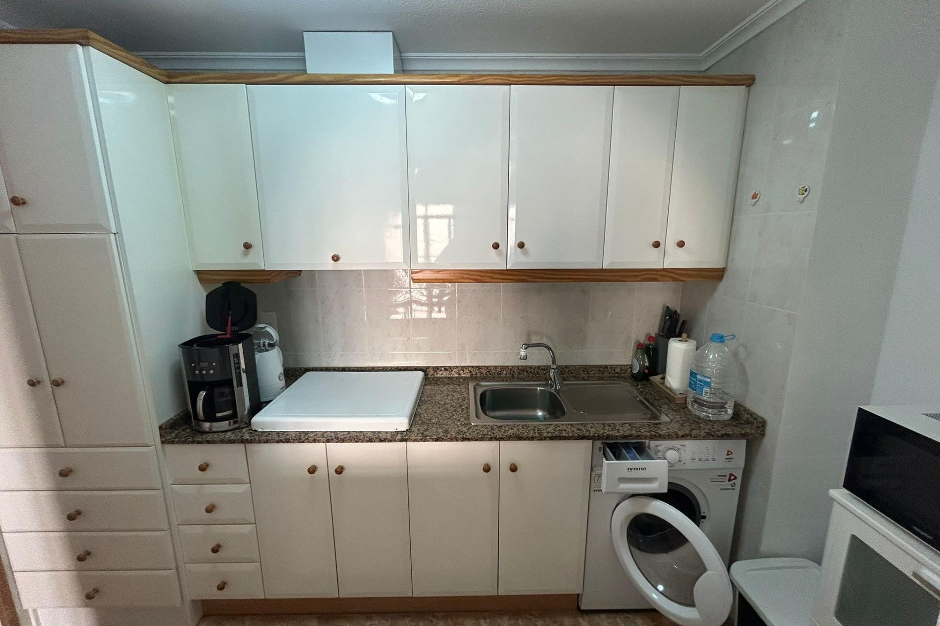 Reventa - Apartamento / piso - Torrevieja - Estacion de autobuses