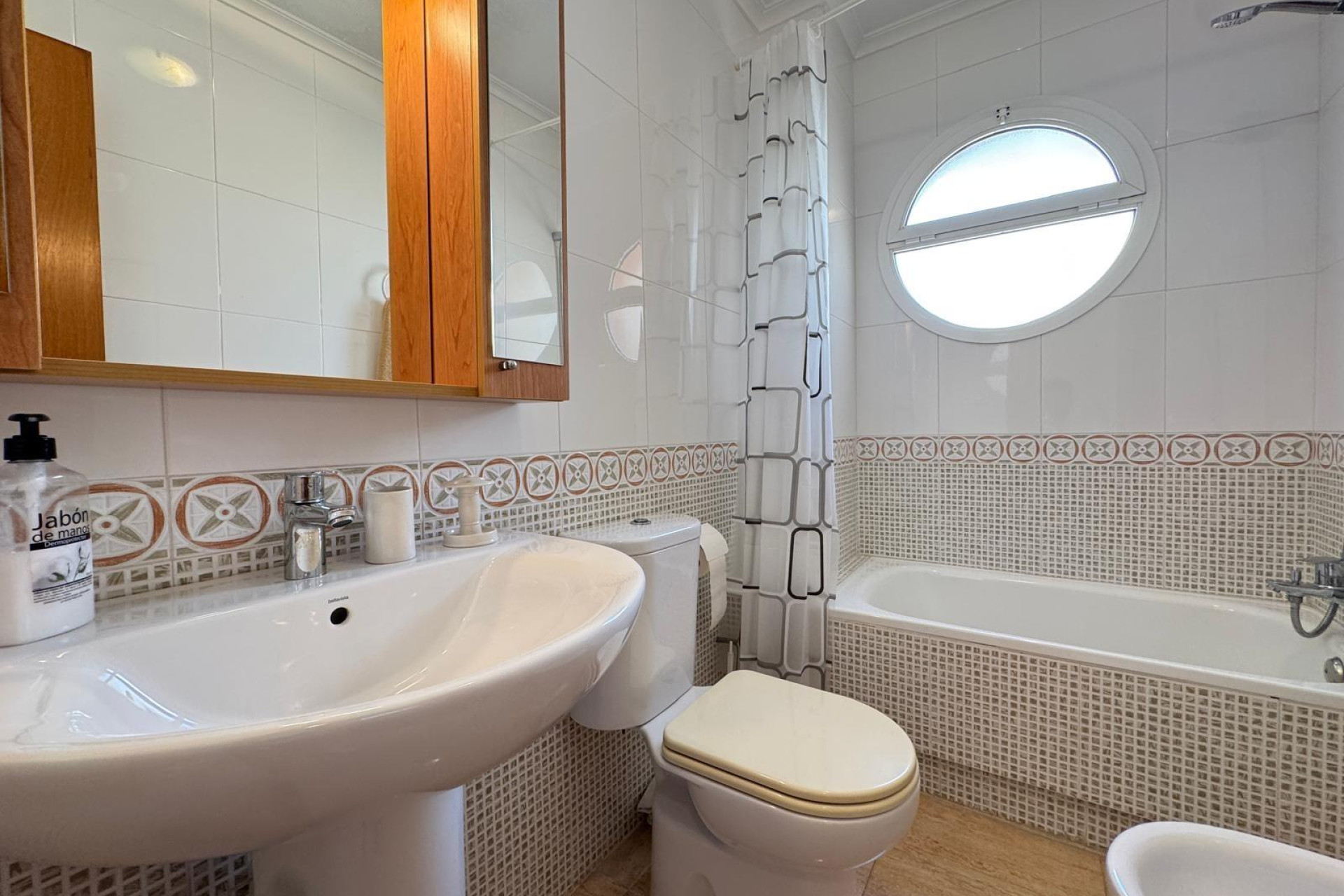 Reventa - Apartamento / piso - Torrevieja - Estacion de autobuses