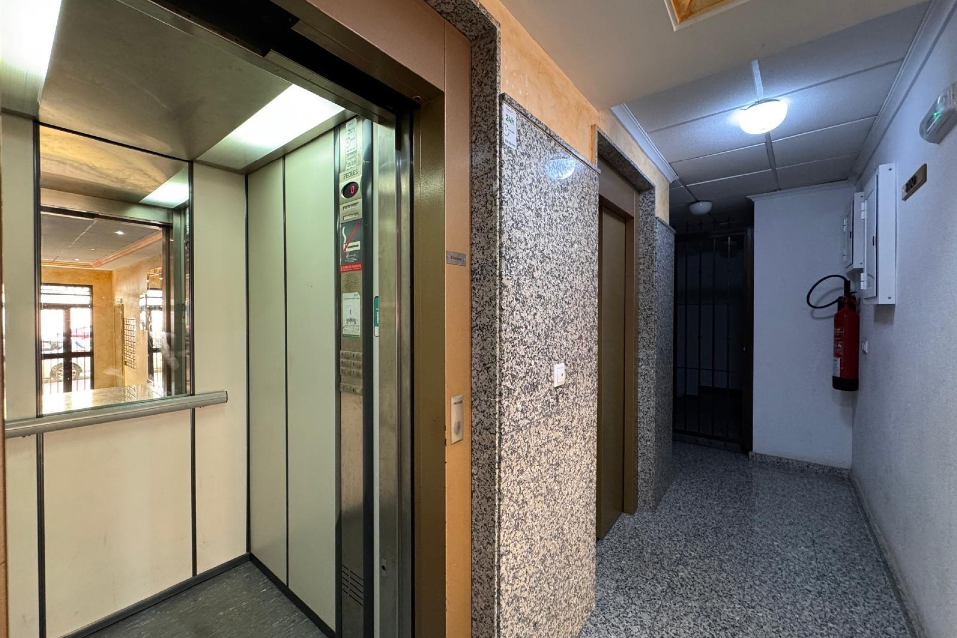 Reventa - Apartamento / piso - Torrevieja - Estacion de autobuses