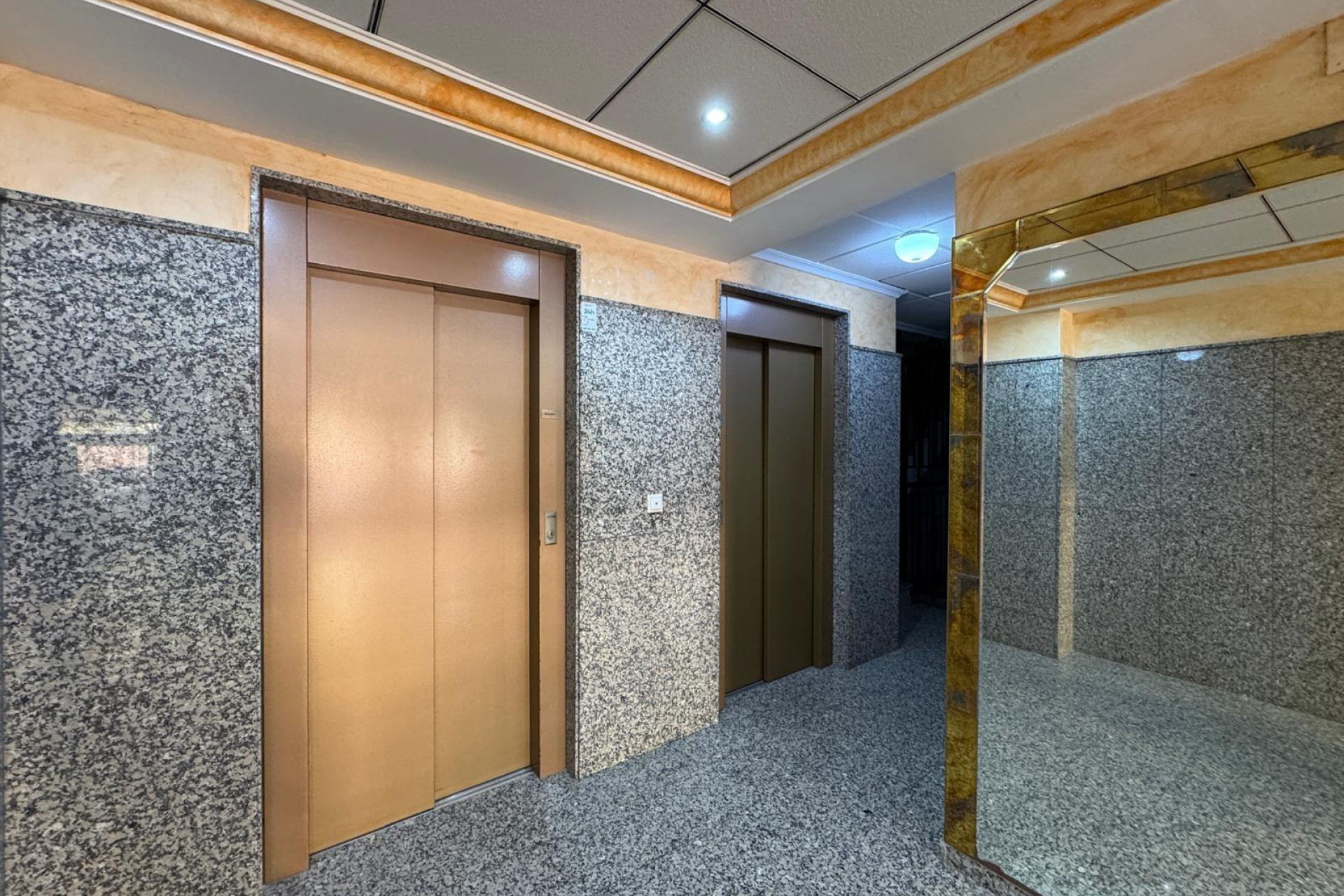 Reventa - Apartamento / piso - Torrevieja - Estacion de autobuses