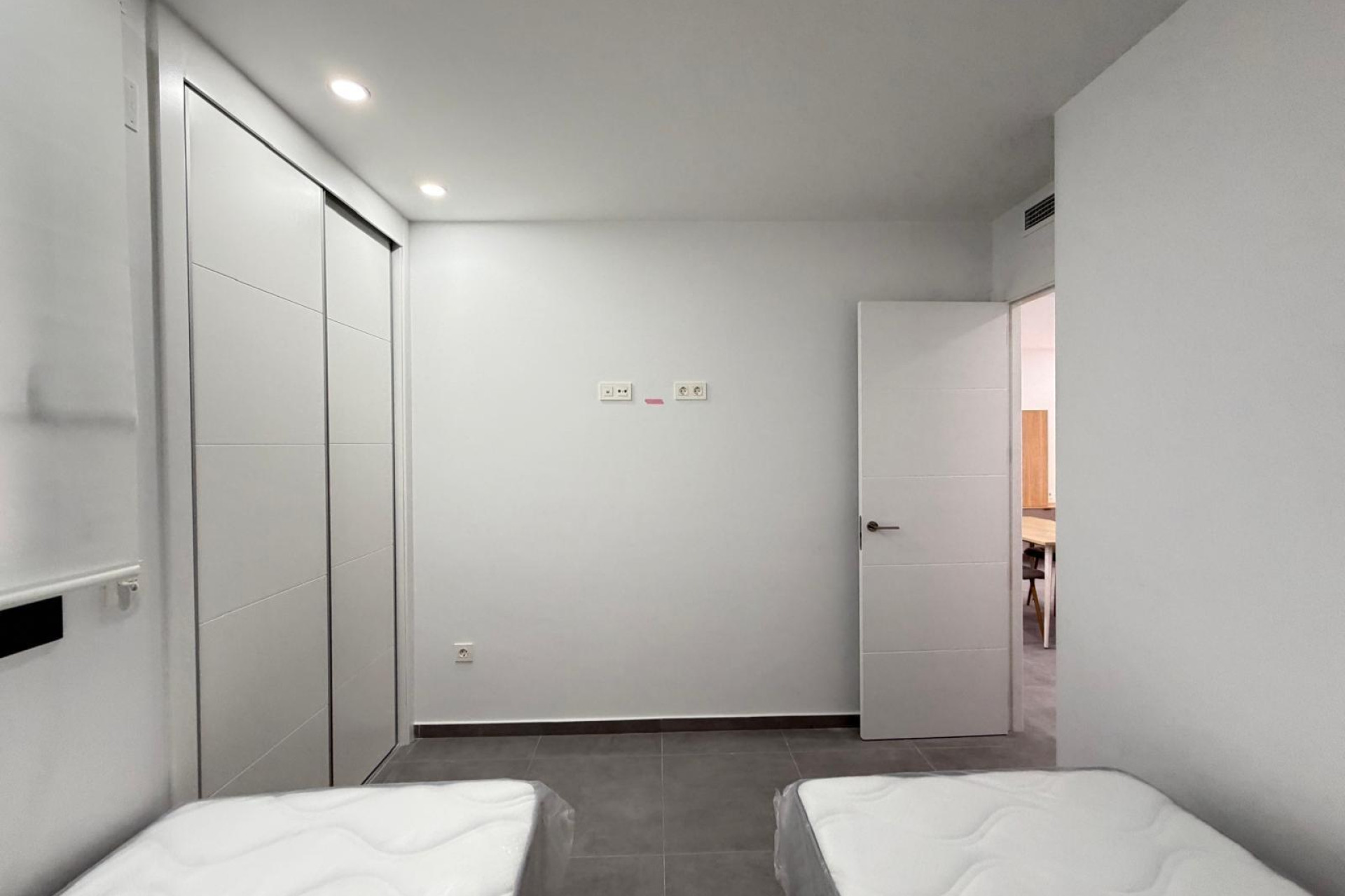 Reventa - Apartamento / piso - Torrevieja - Estacion de autobuses